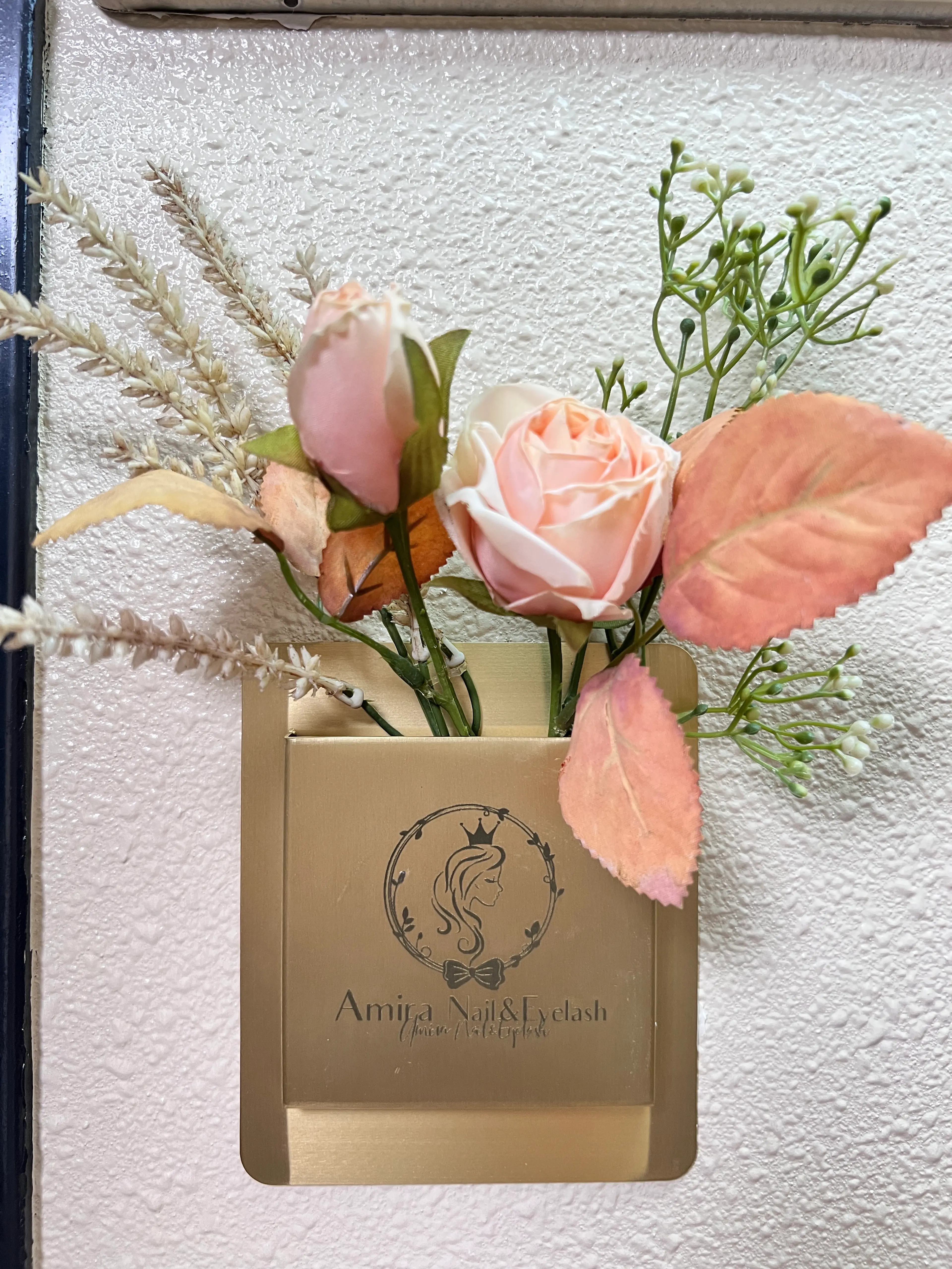 Amira  Nail&Eyelashの内観・外観3