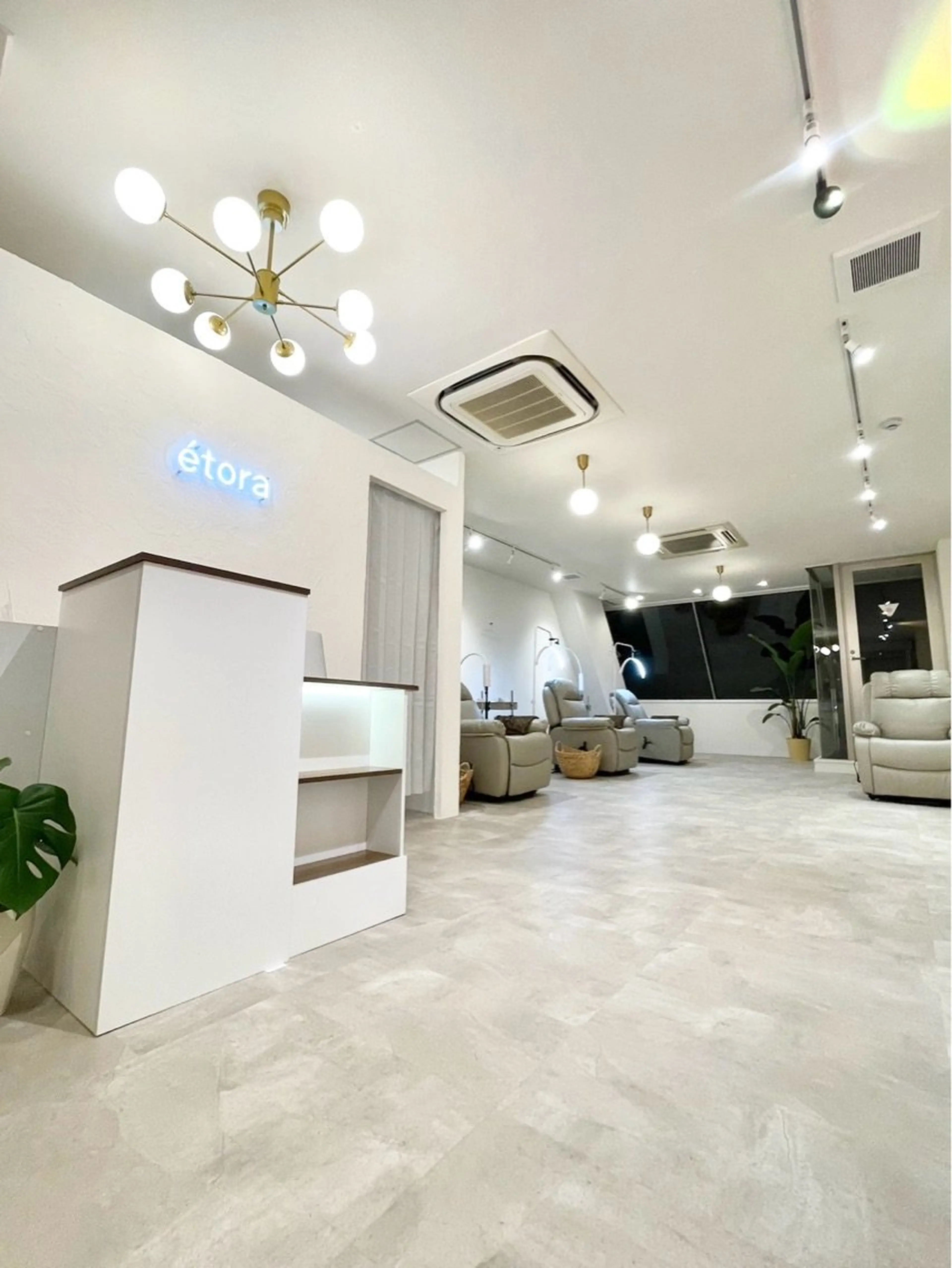 étora eye渋谷店の内観・外観1