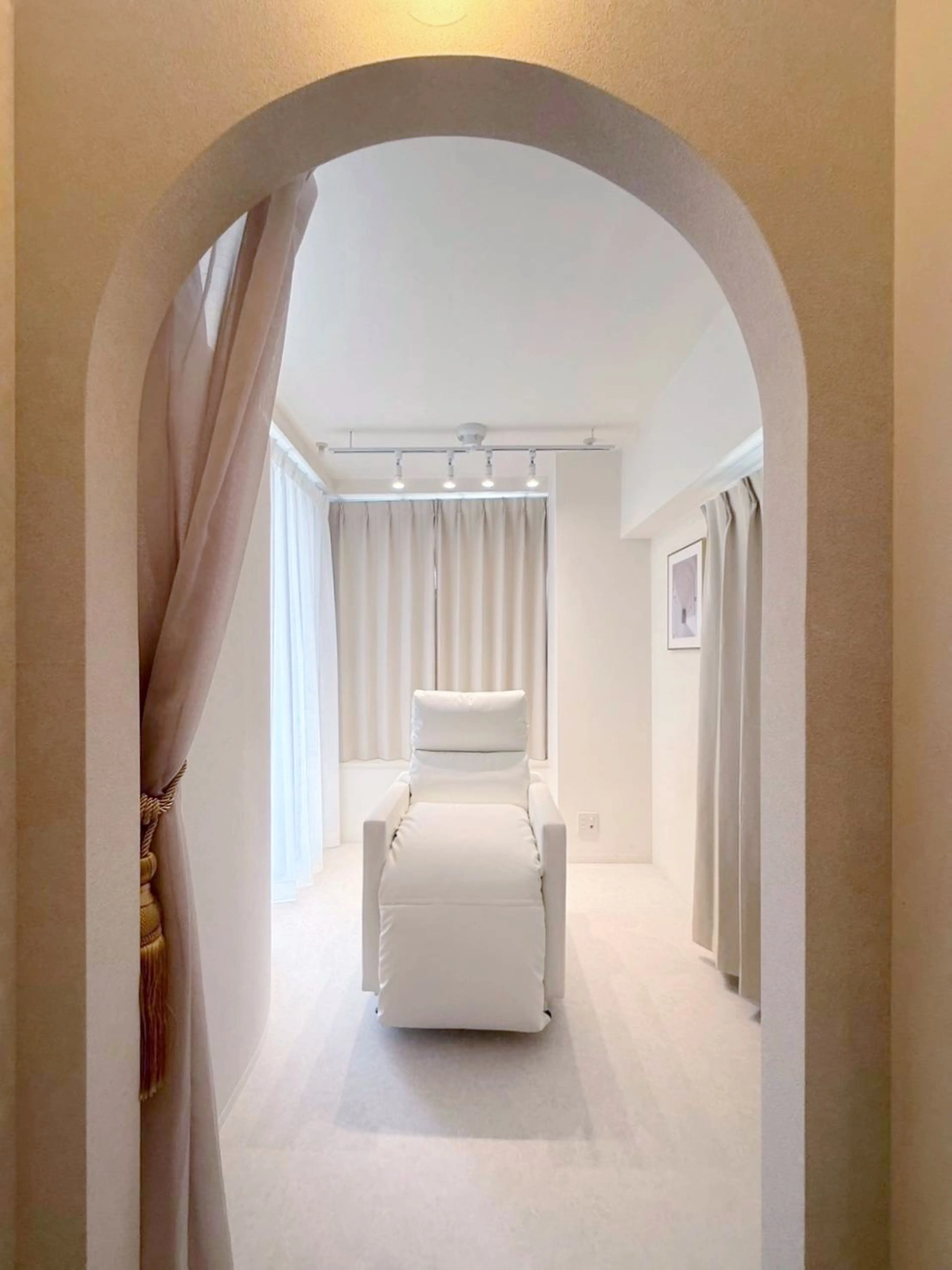 まつ毛と眉毛専門店eny浦安店の内観・外観2