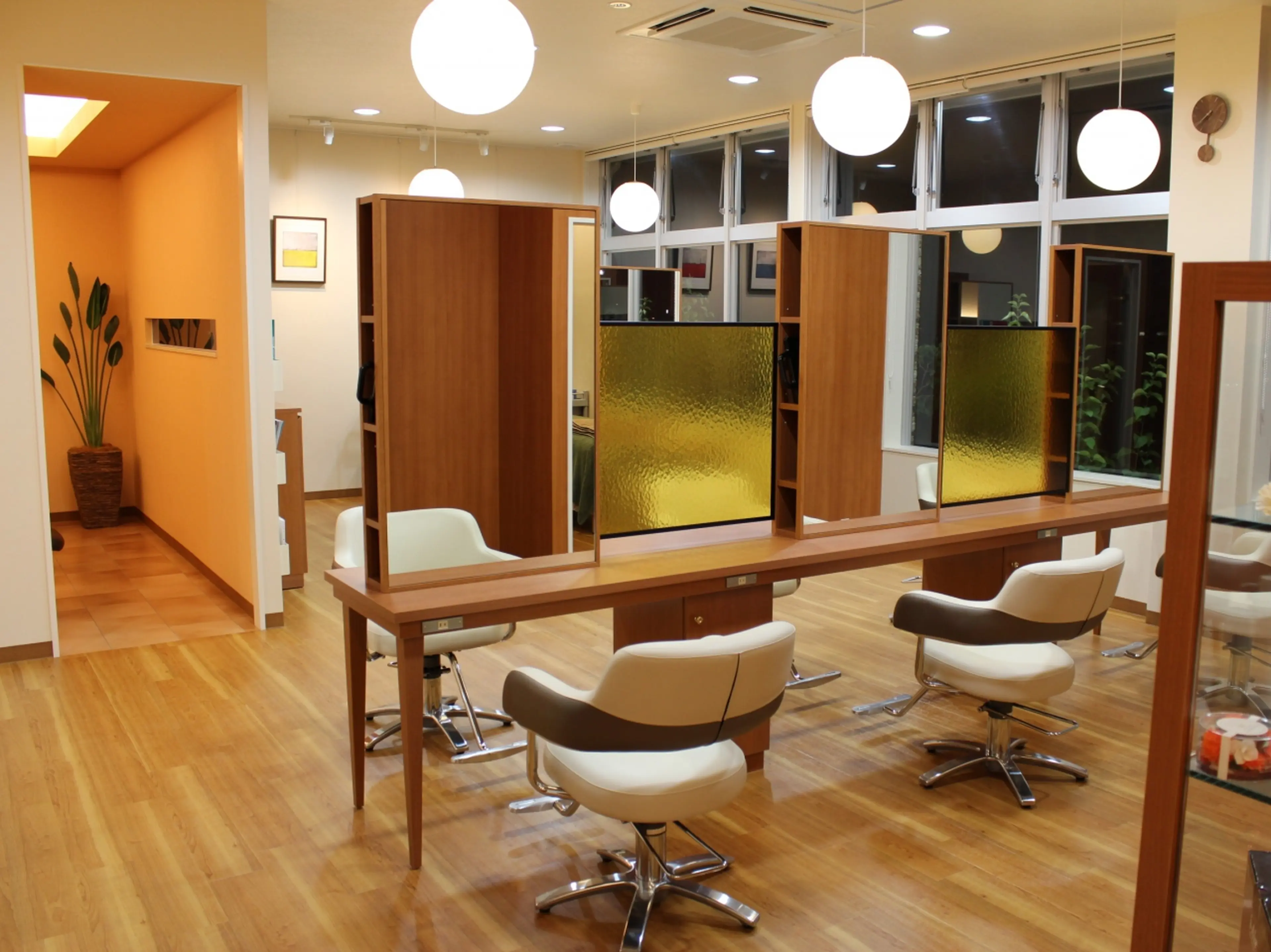 AMAZING HAIR 千歳店の内観・外観2