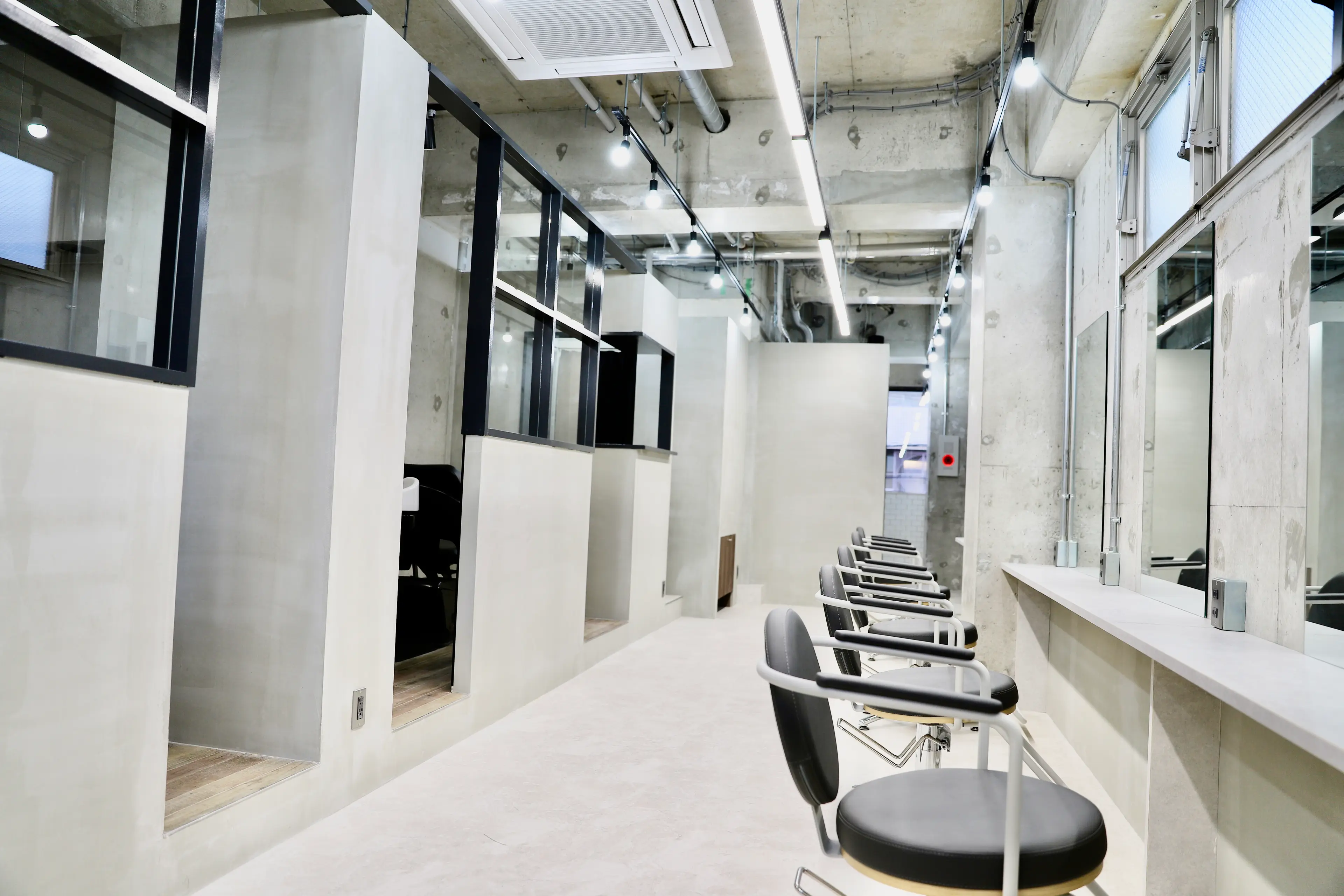 Alma fourの内観・外観1