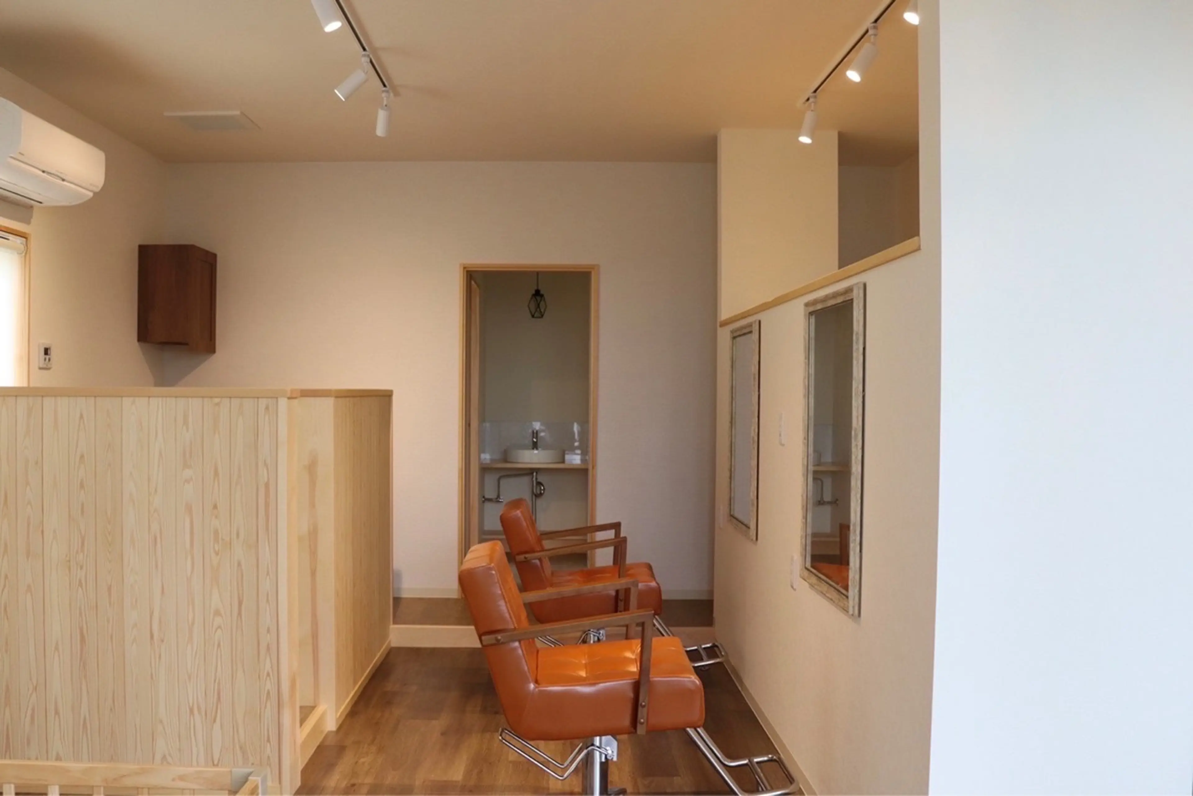 ラピスの内観・外観2