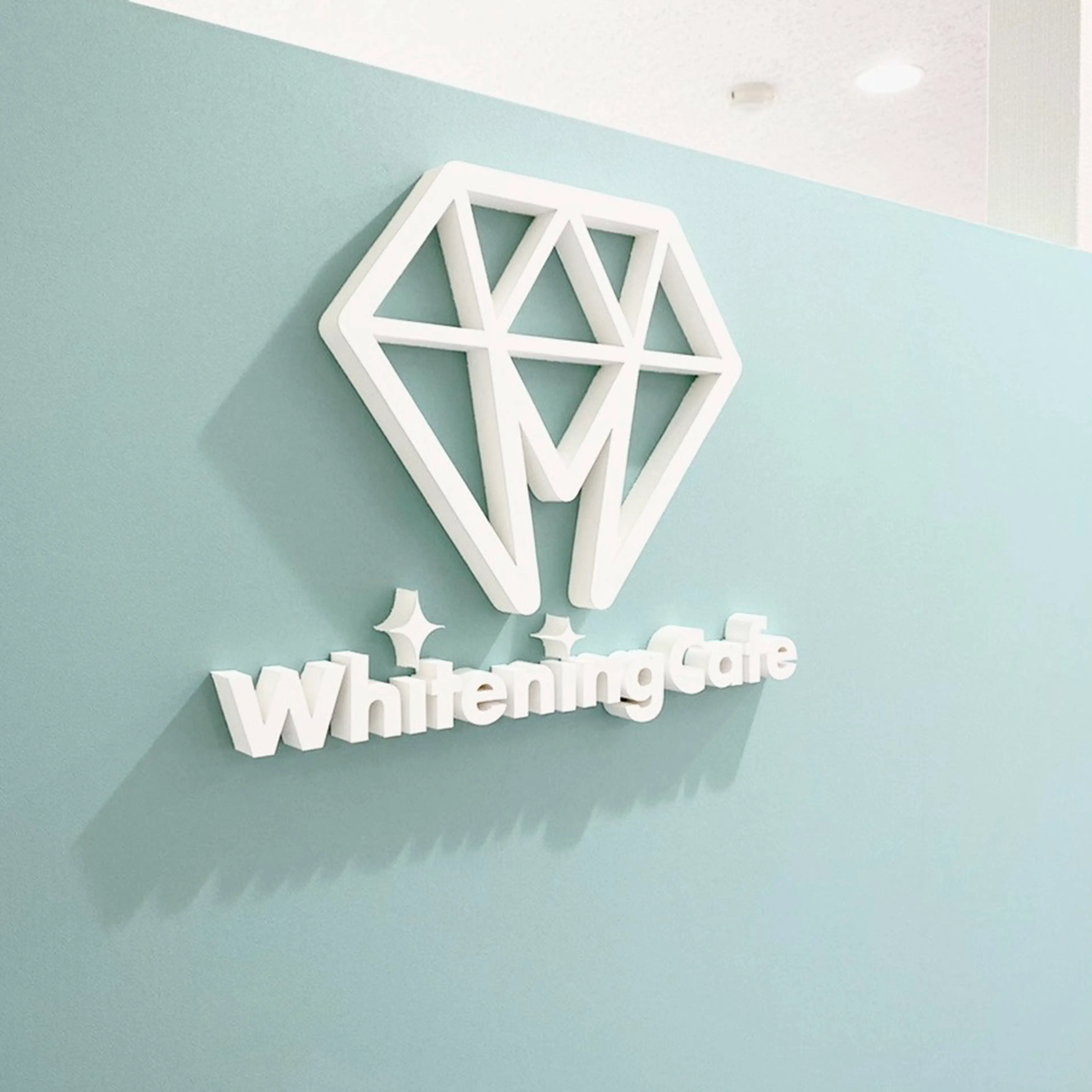 ホワイトニングカフェ福岡天神店の内観・外観2