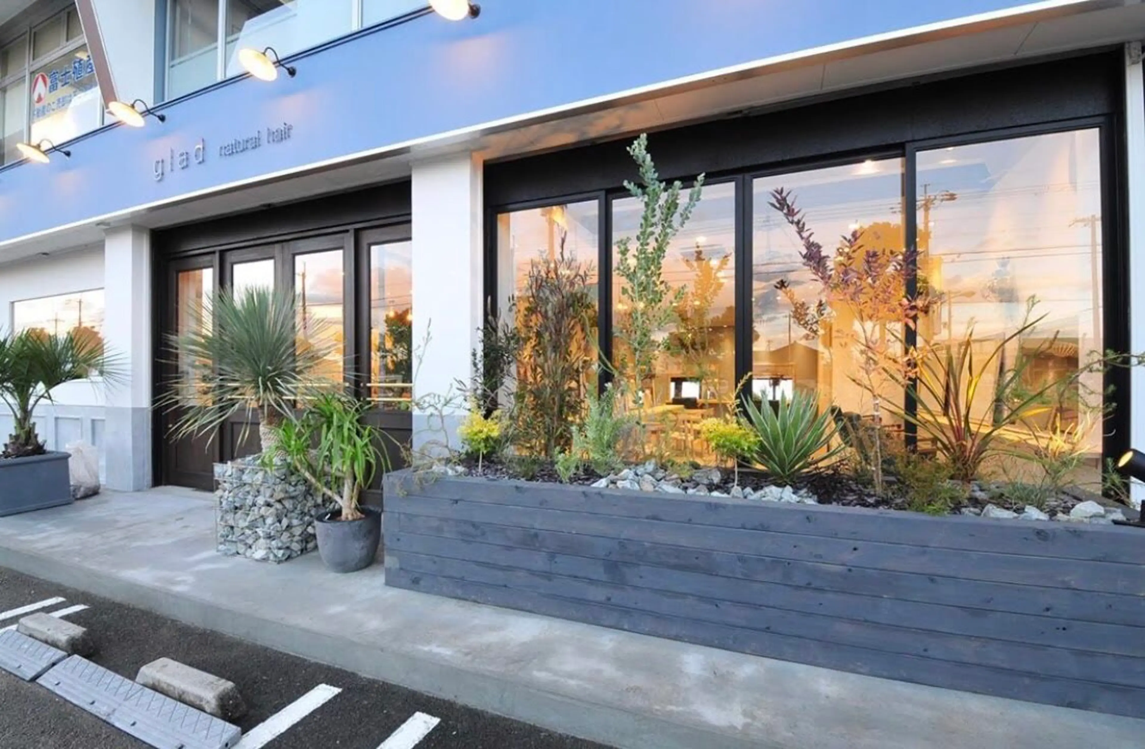 glad natural hairの内観・外観1