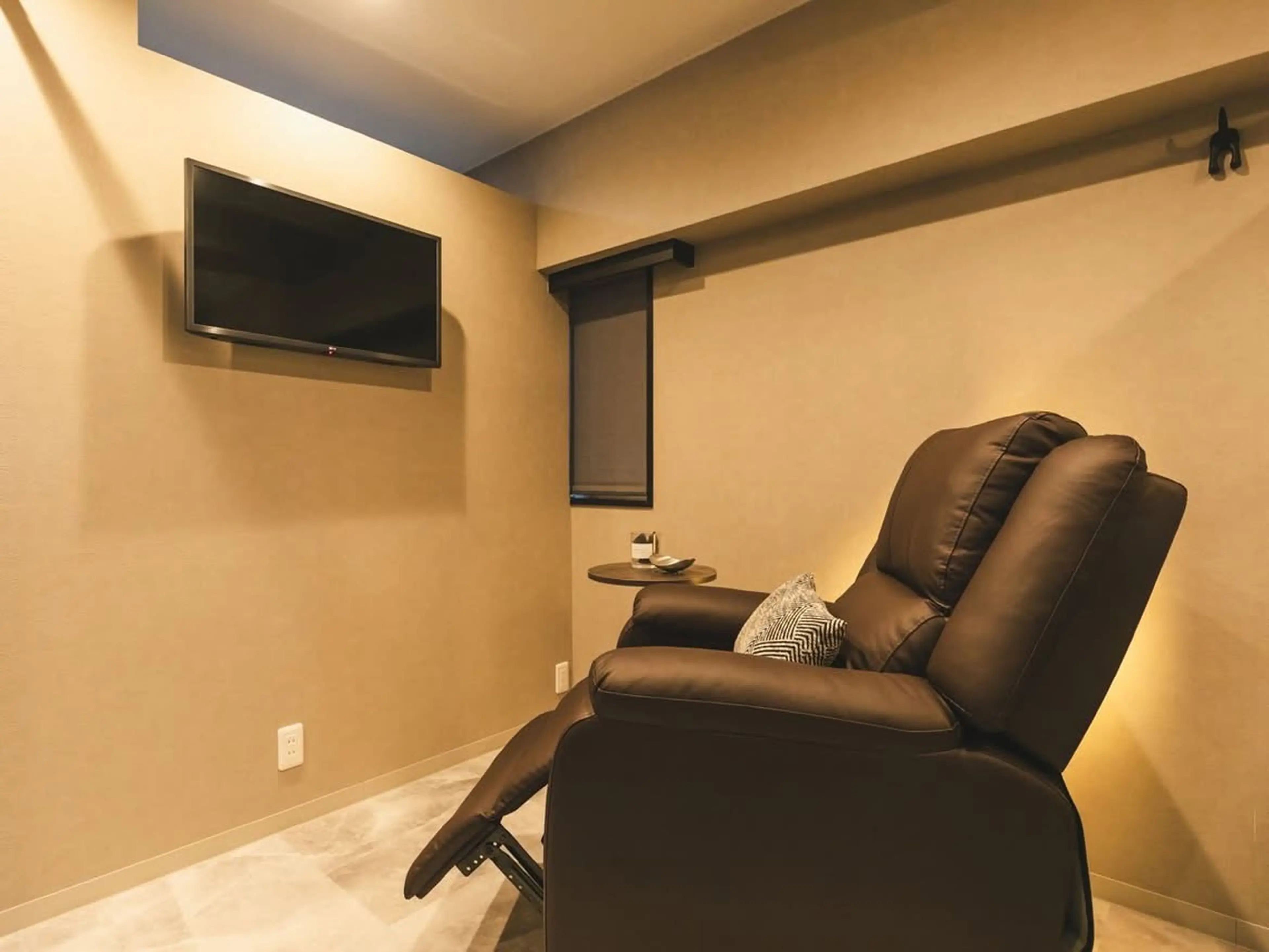 美容整体・小顔矯正・美肌育成CRESTの内観・外観3