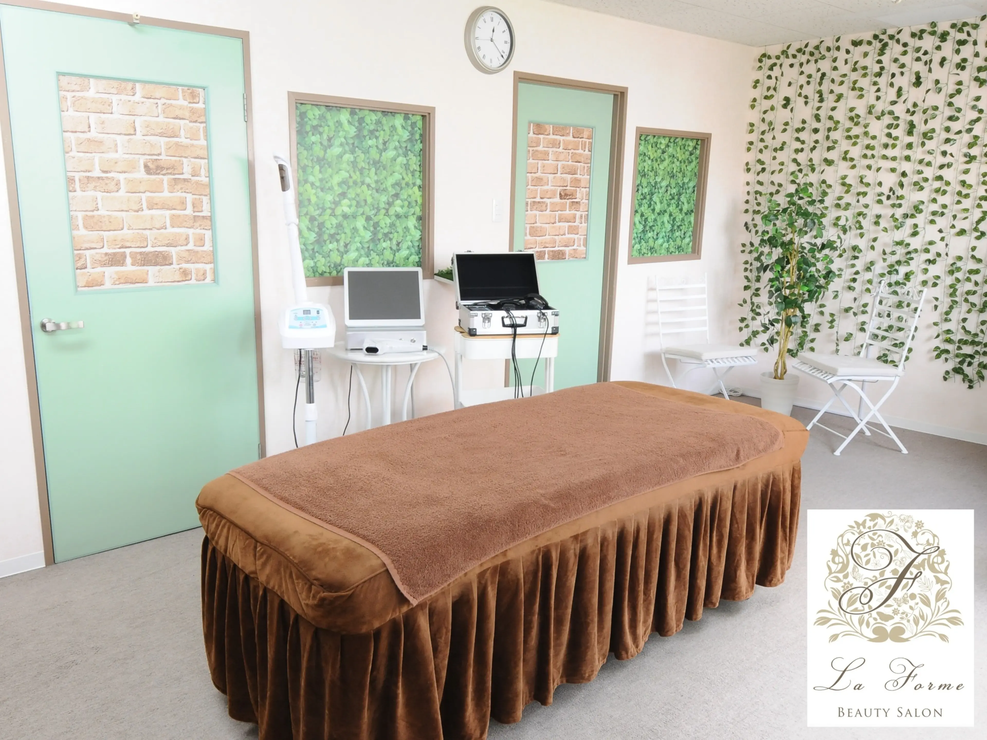 BeautySaron Laformeの内観・外観1