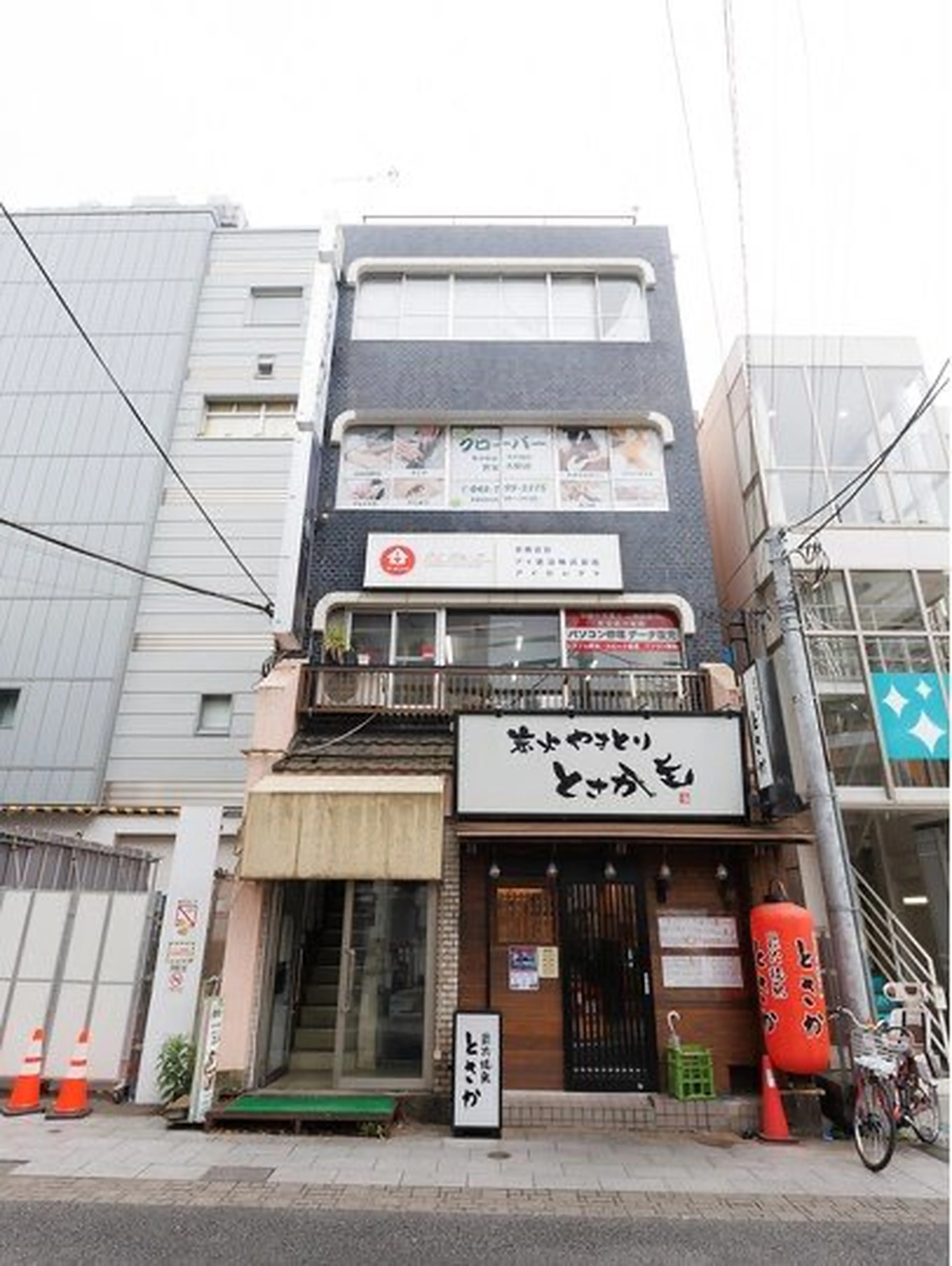 クローバーマツエクの内観・外観1