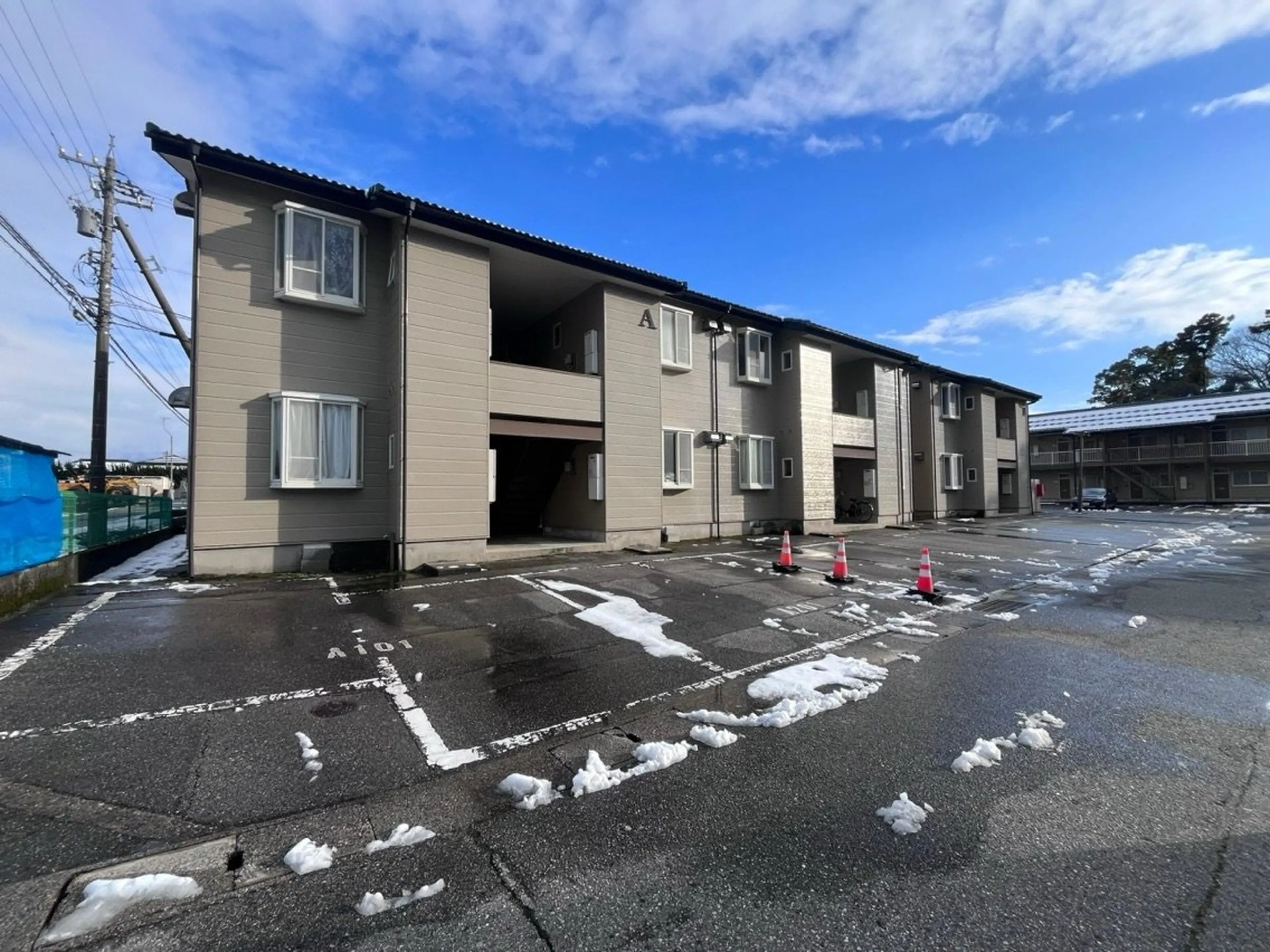 ［バストケア&バストアップ専門店］cany魚津の内観・外観1