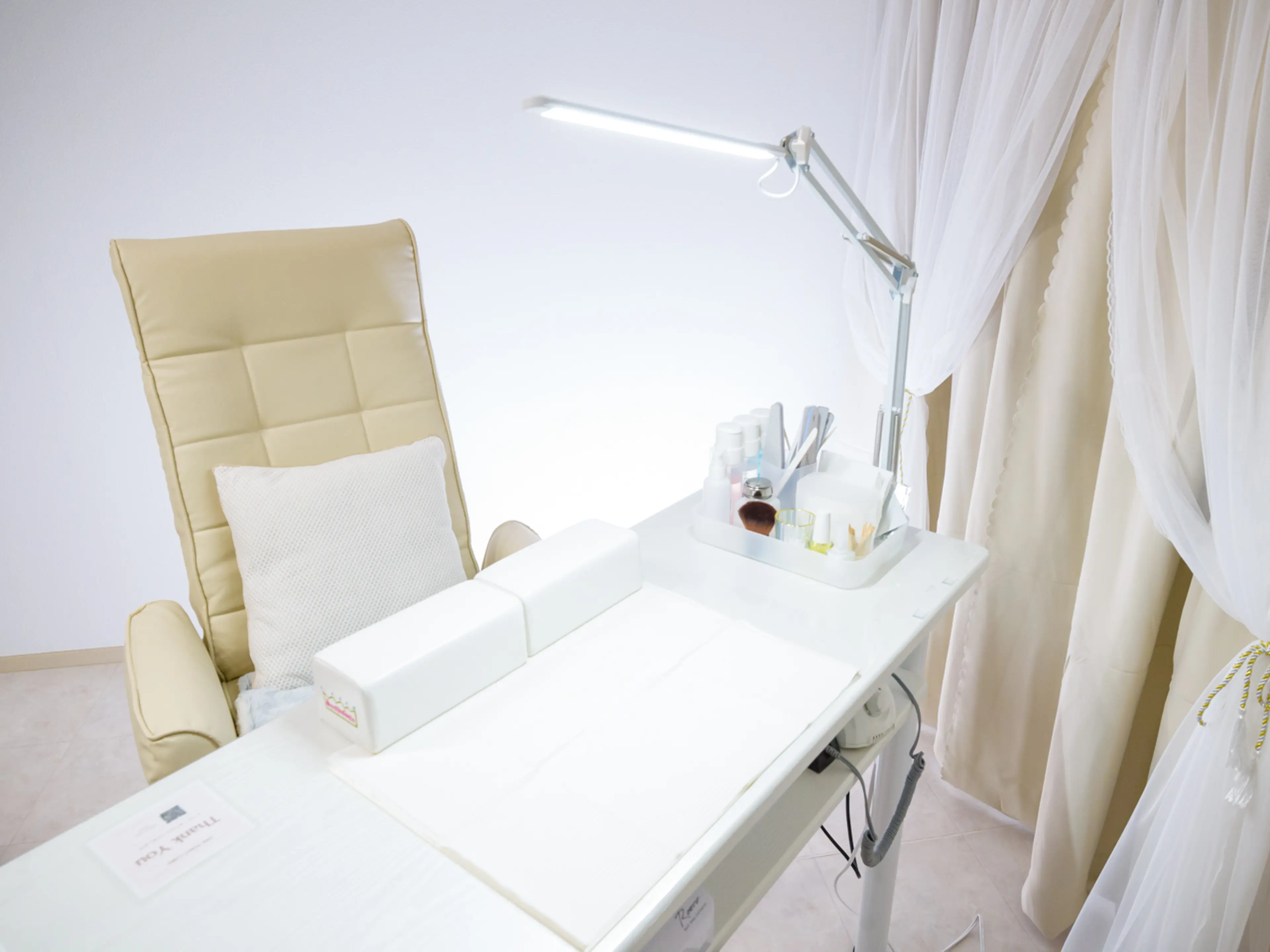 BellaLunaネイル&スクールの内観・外観2