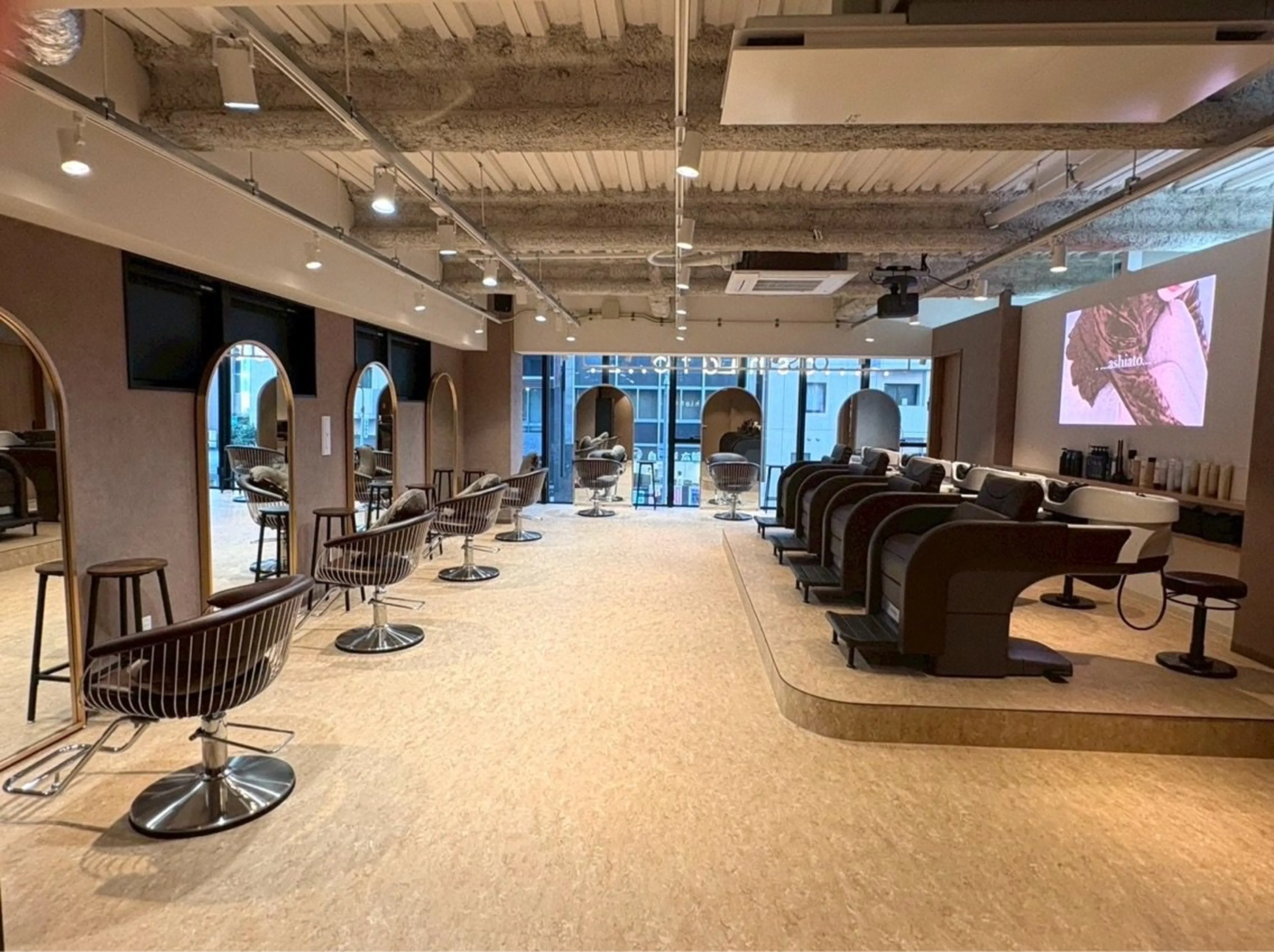 ashiato 名駅店の内観・外観2