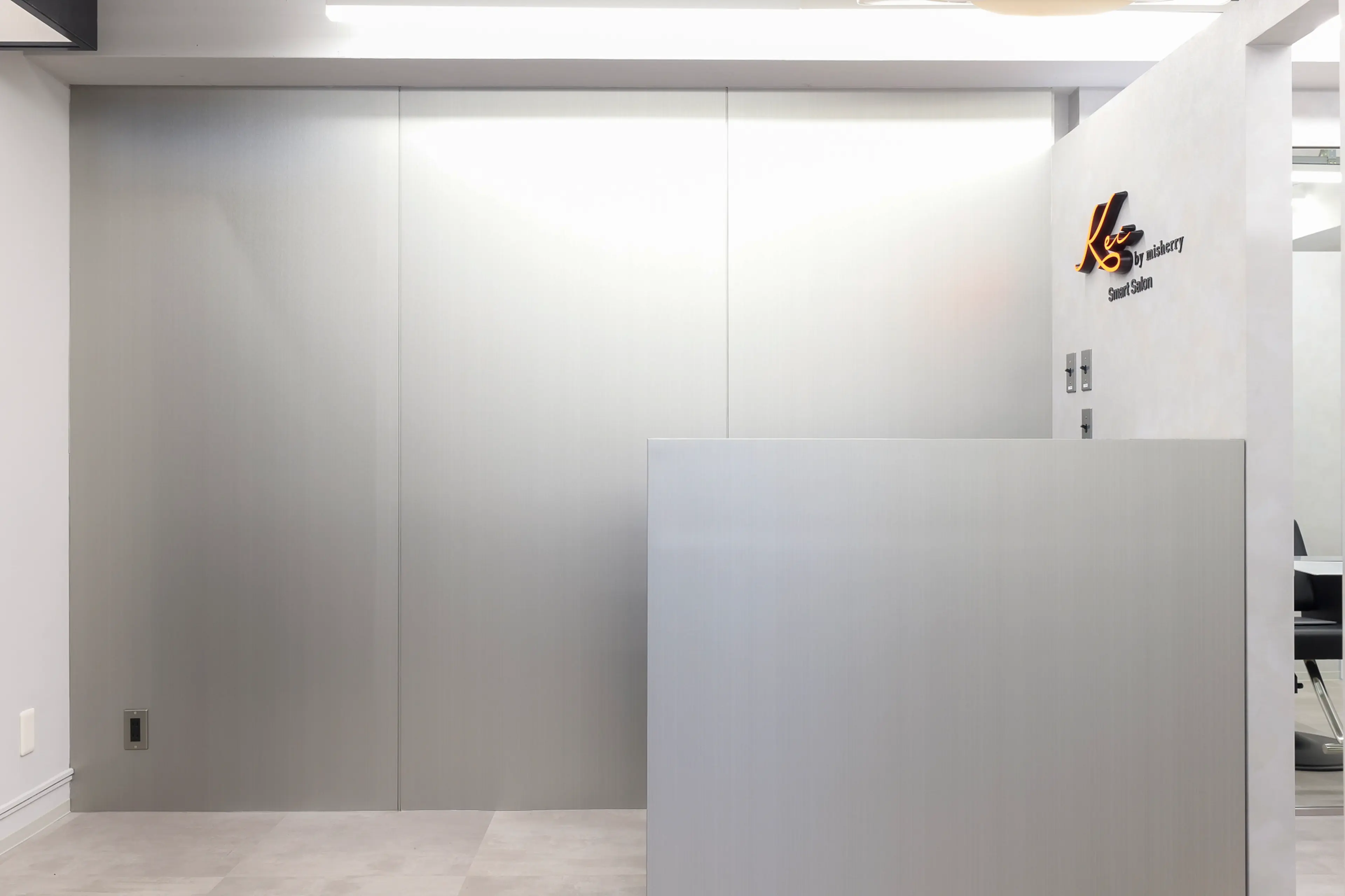 kei by misherry smart  salon 池袋西口店の内観・外観3