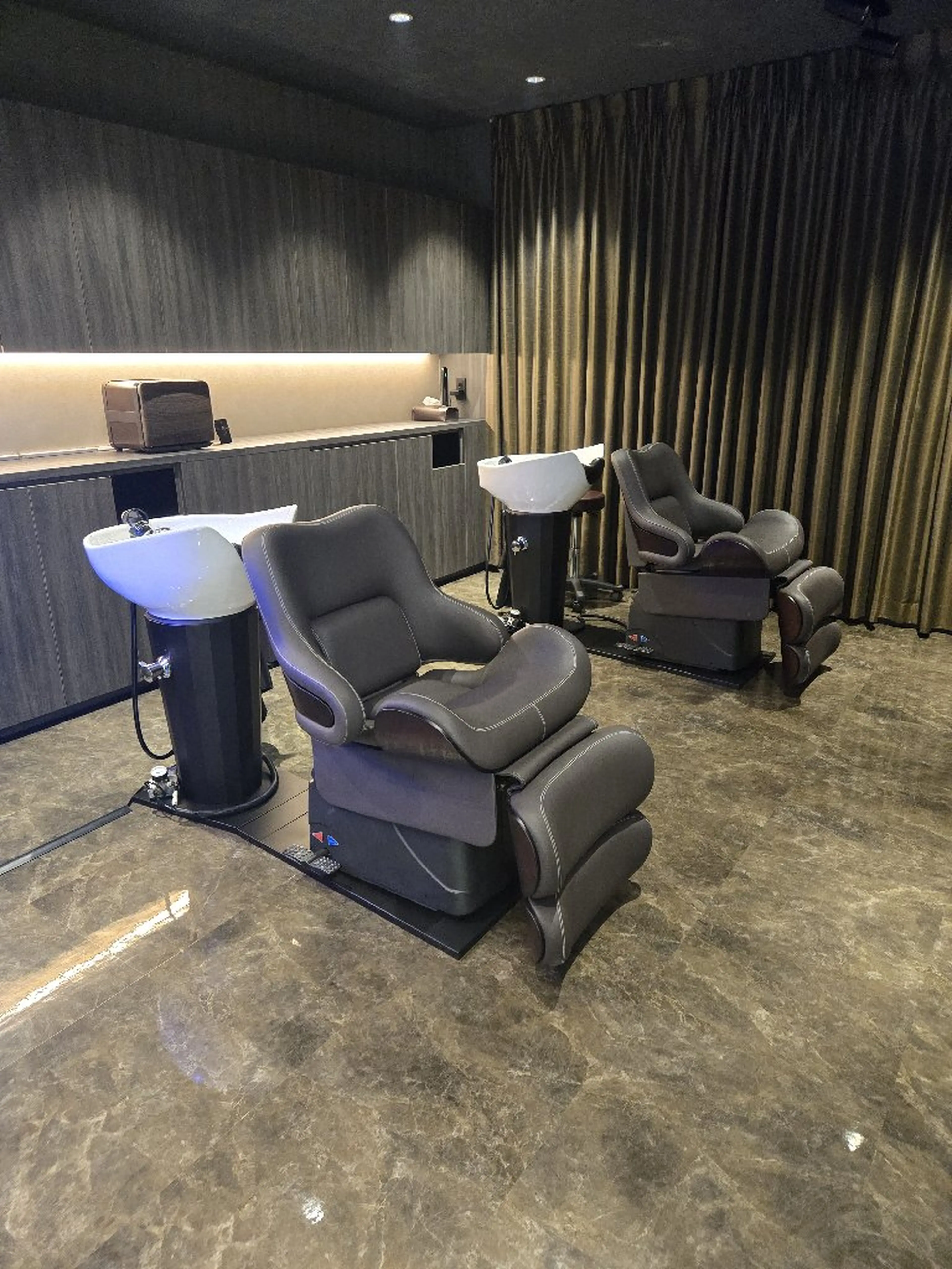 LucksiMie Ginzaの内観・外観2