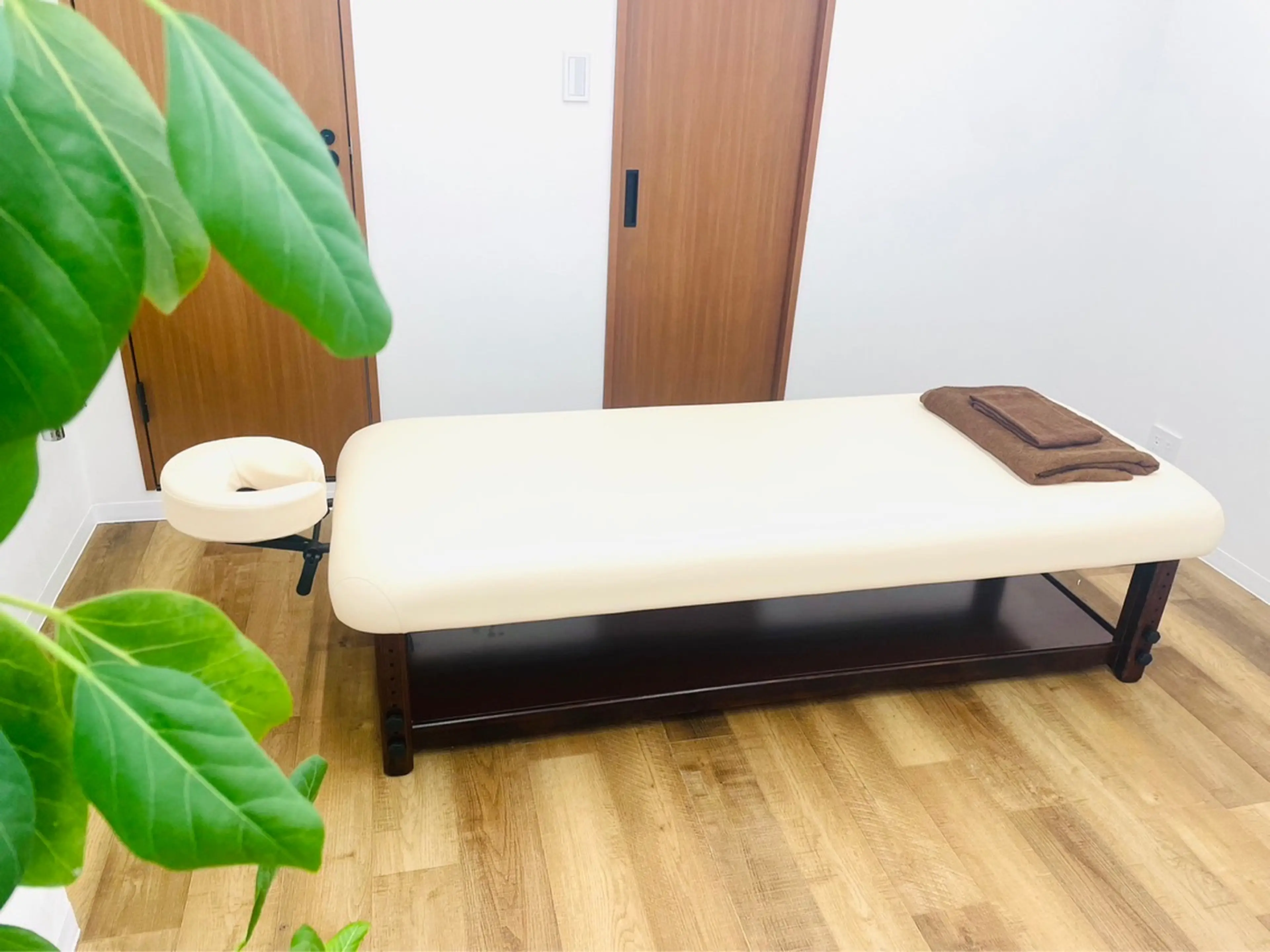 整体&もみほぐし専門店カラダPROの内観・外観1