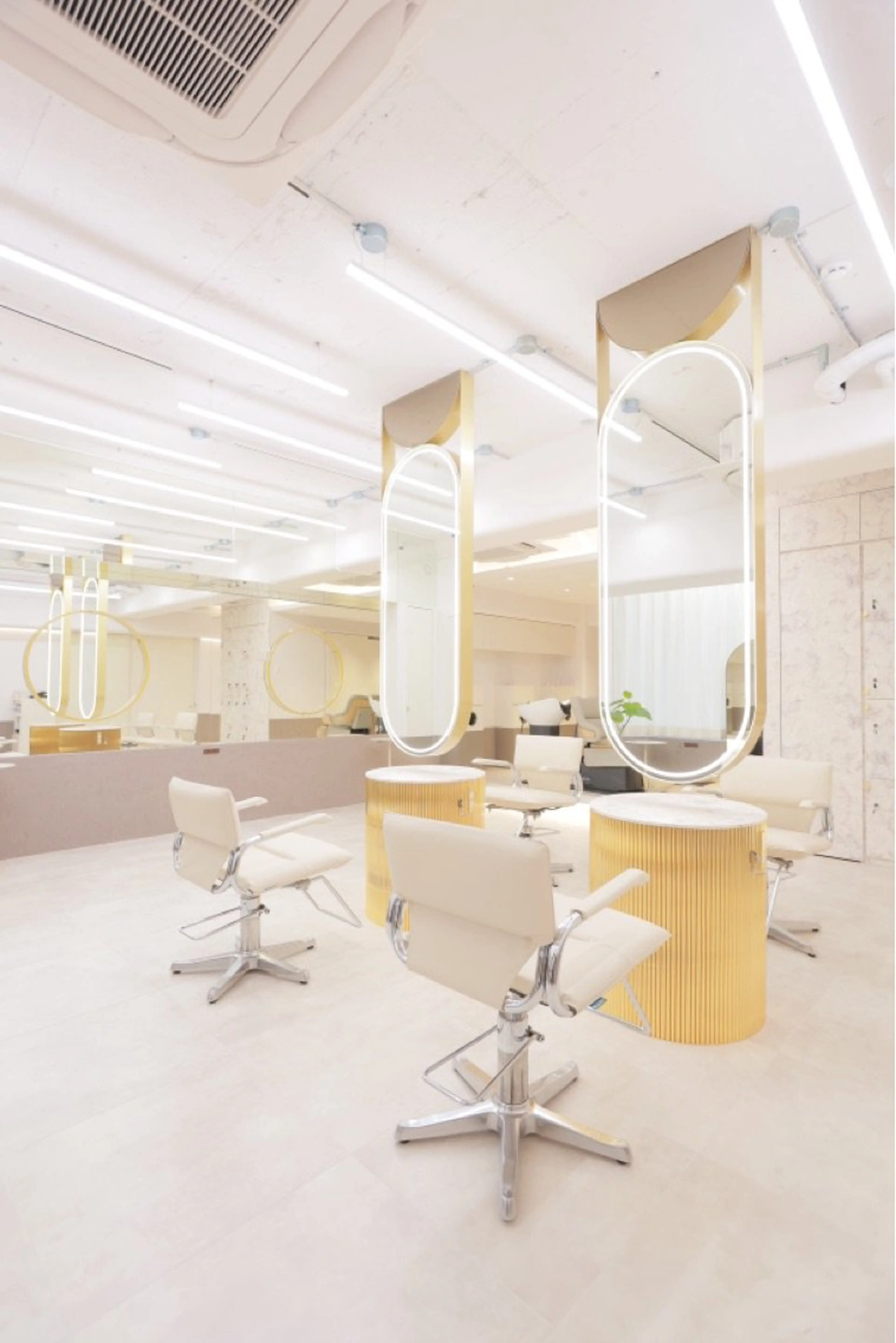 ETOWAの内観・外観2