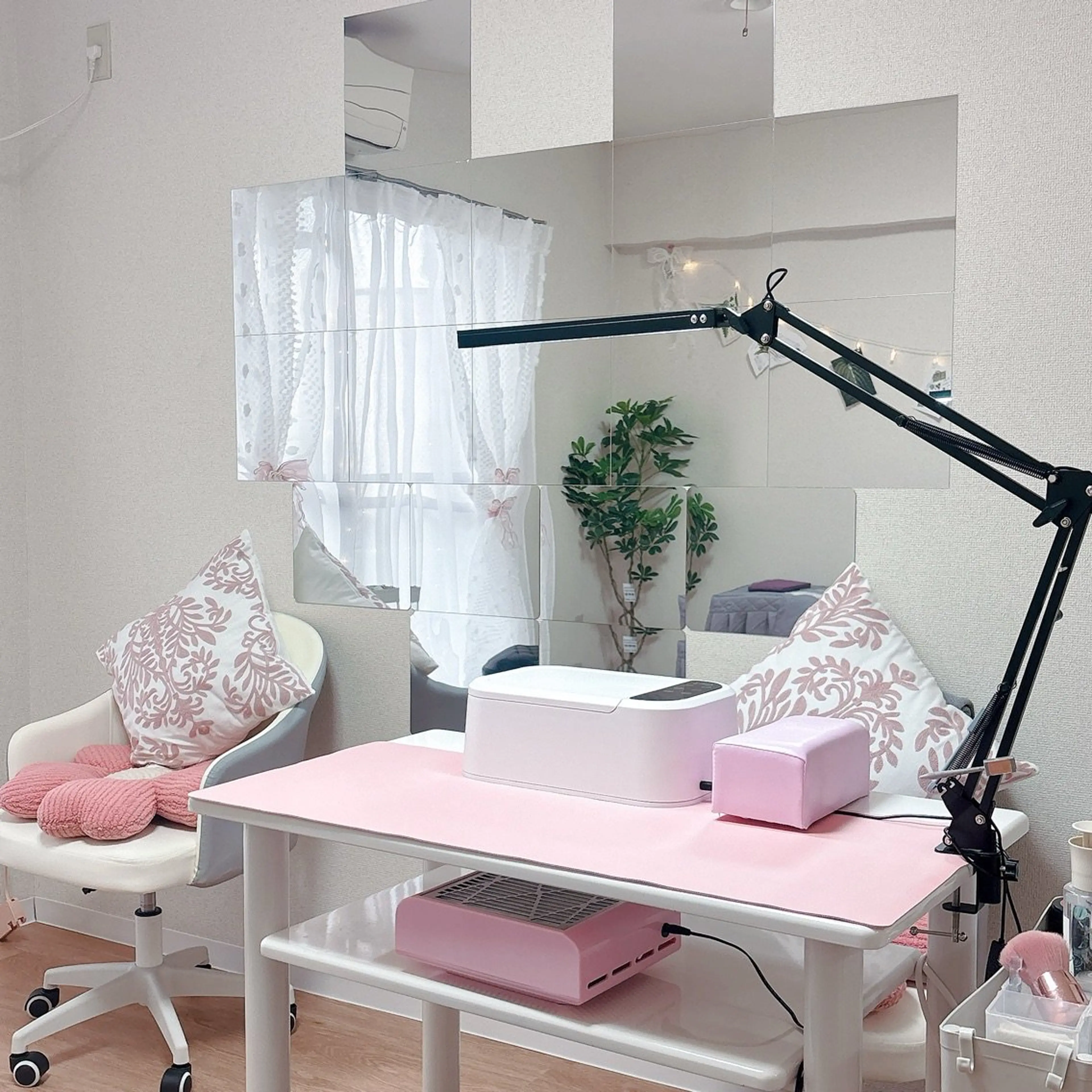 Colorful Nailの内観・外観1