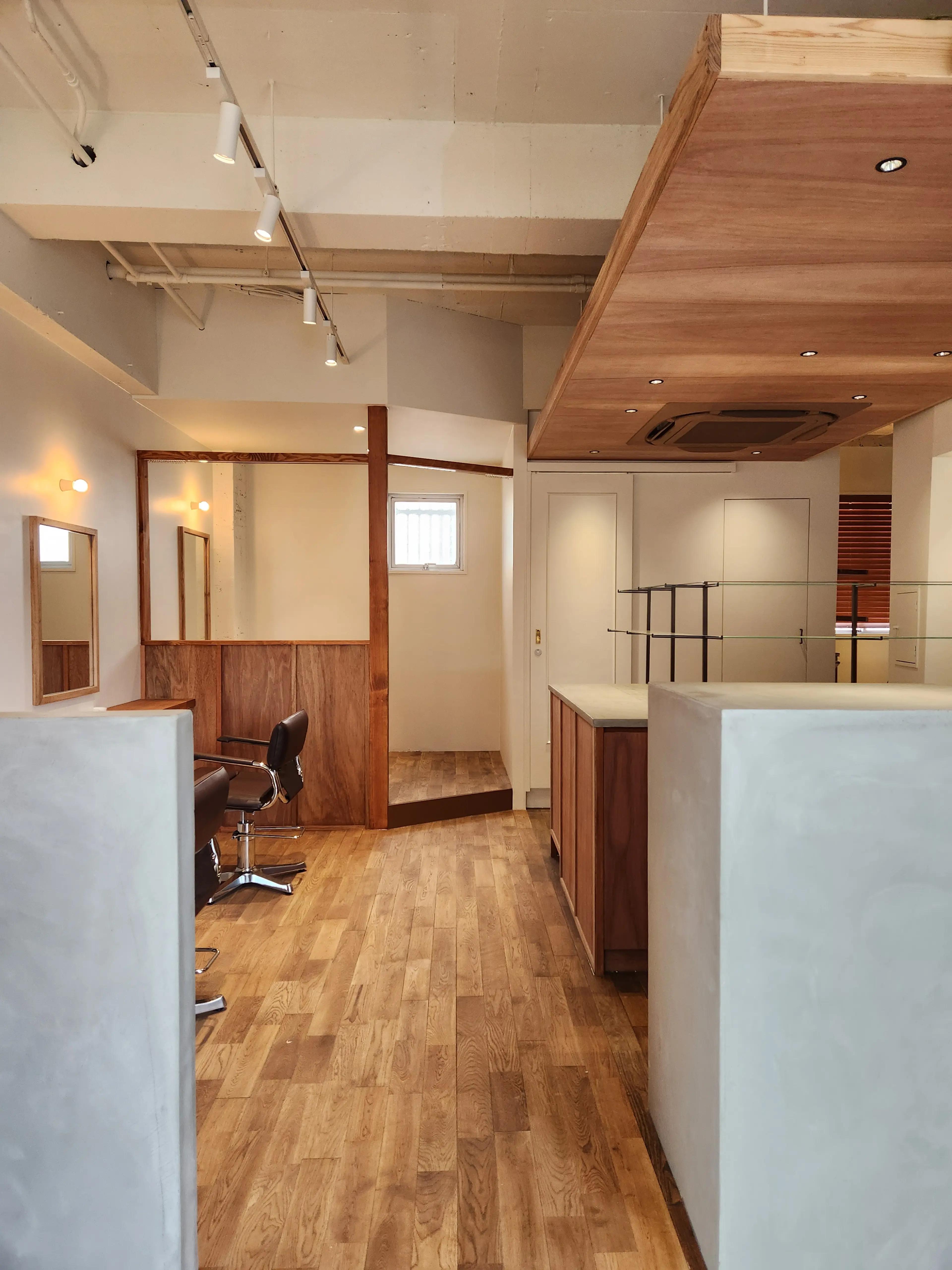 hair design esoraの内観・外観1