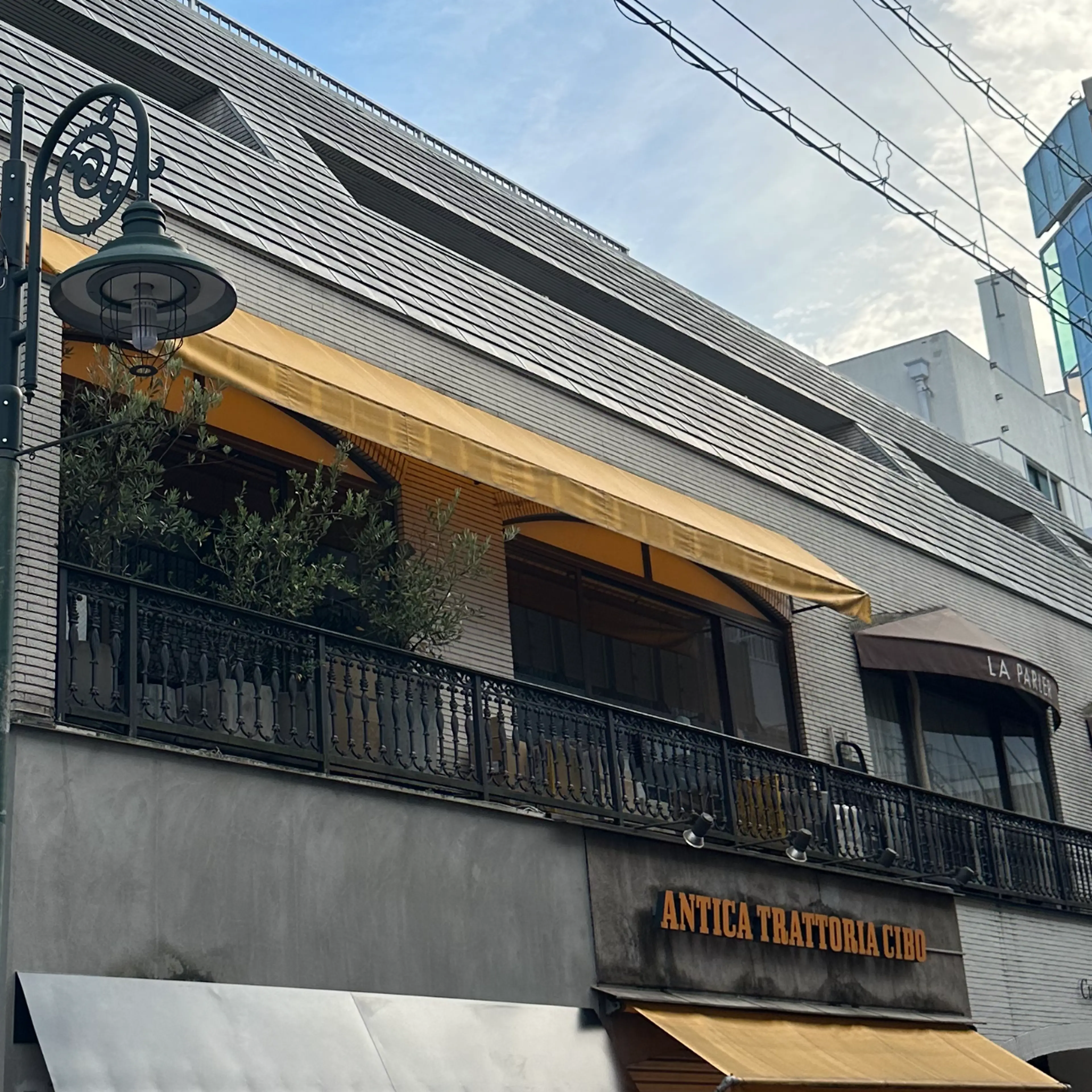 サロン・ド・ブルームの内観・外観1