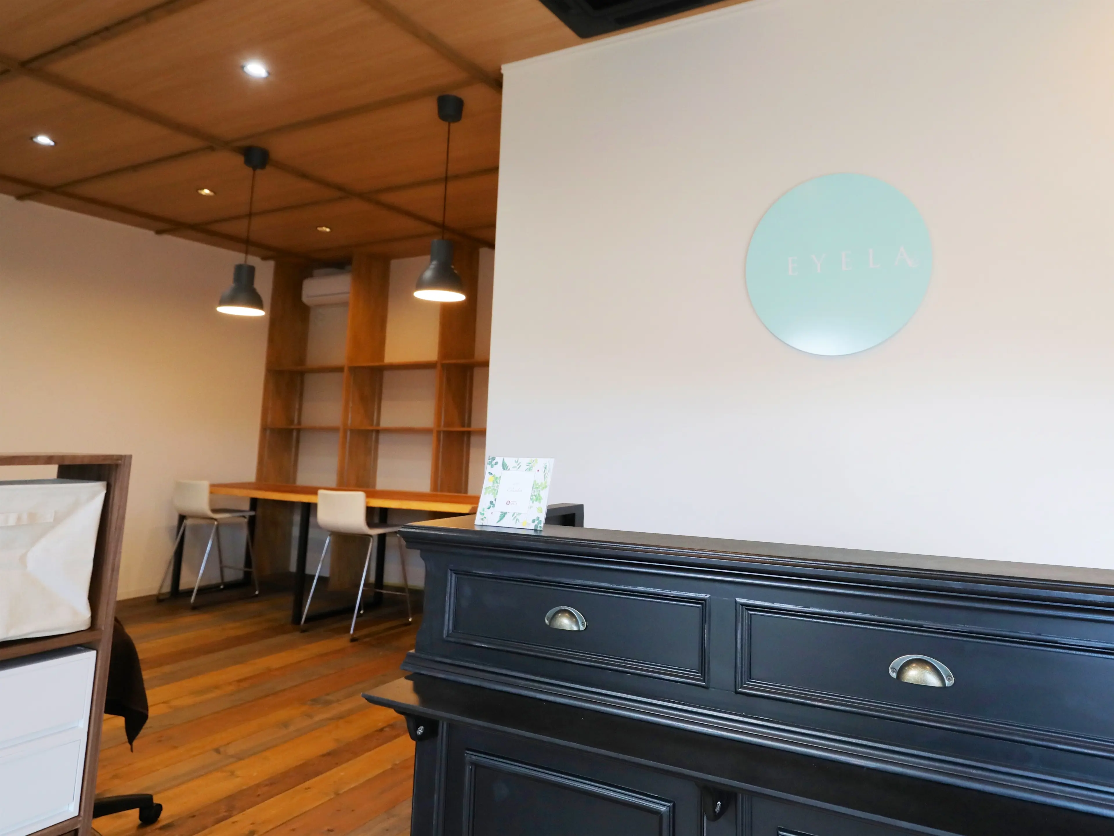 EYELA豊川店の内観・外観3