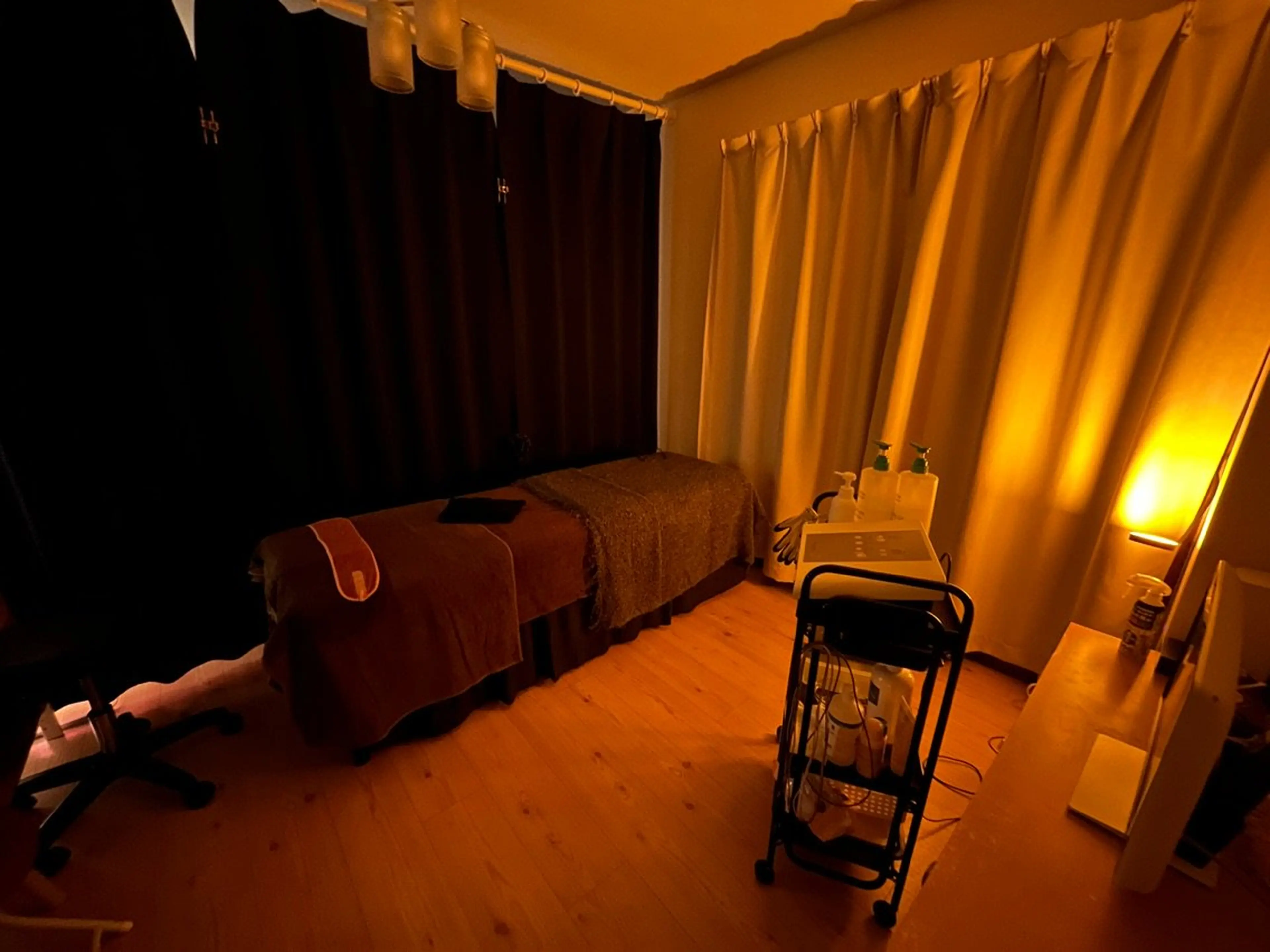 ノマドエステサロン Blue Beeの内観・外観1