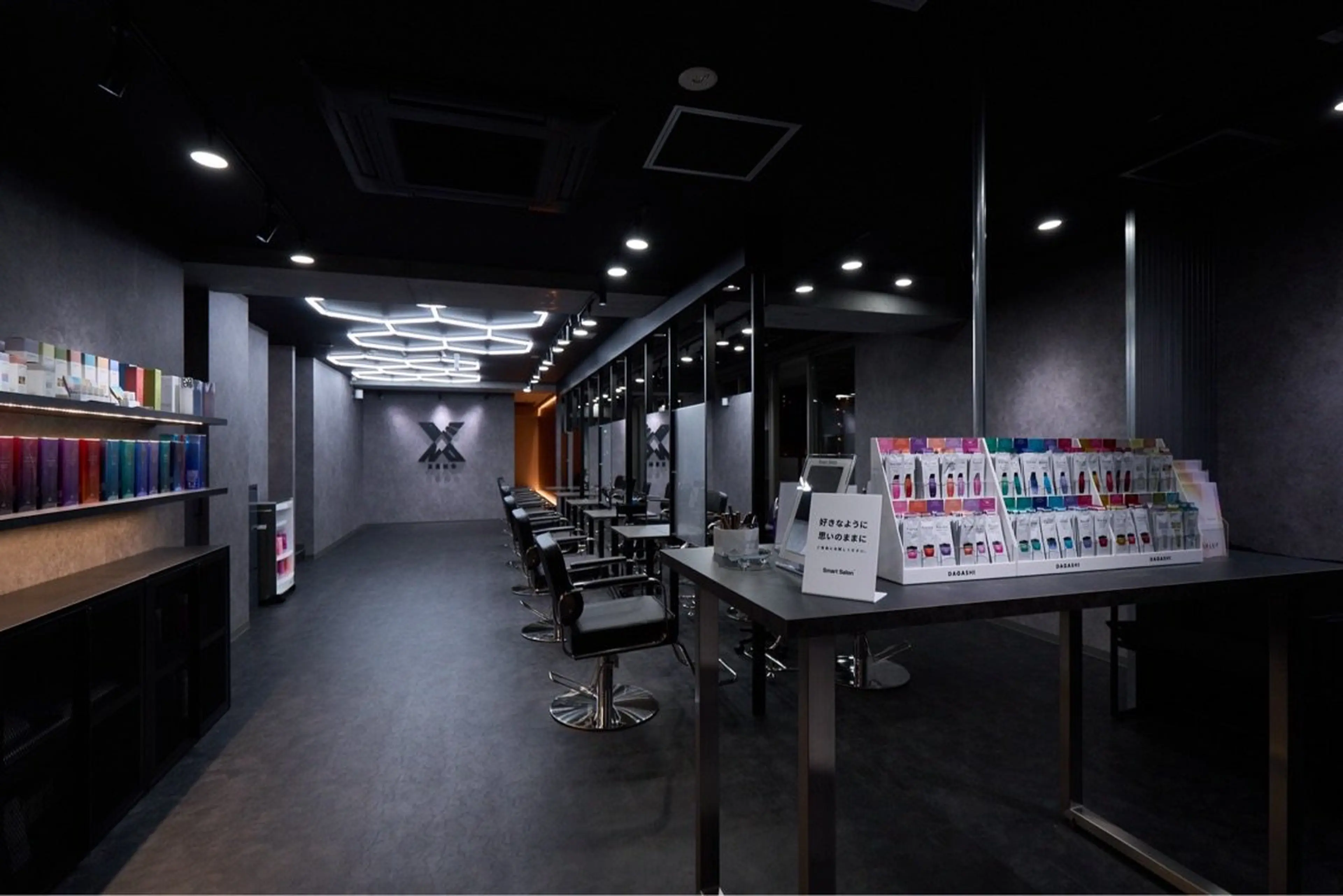 XENOの内観・外観1