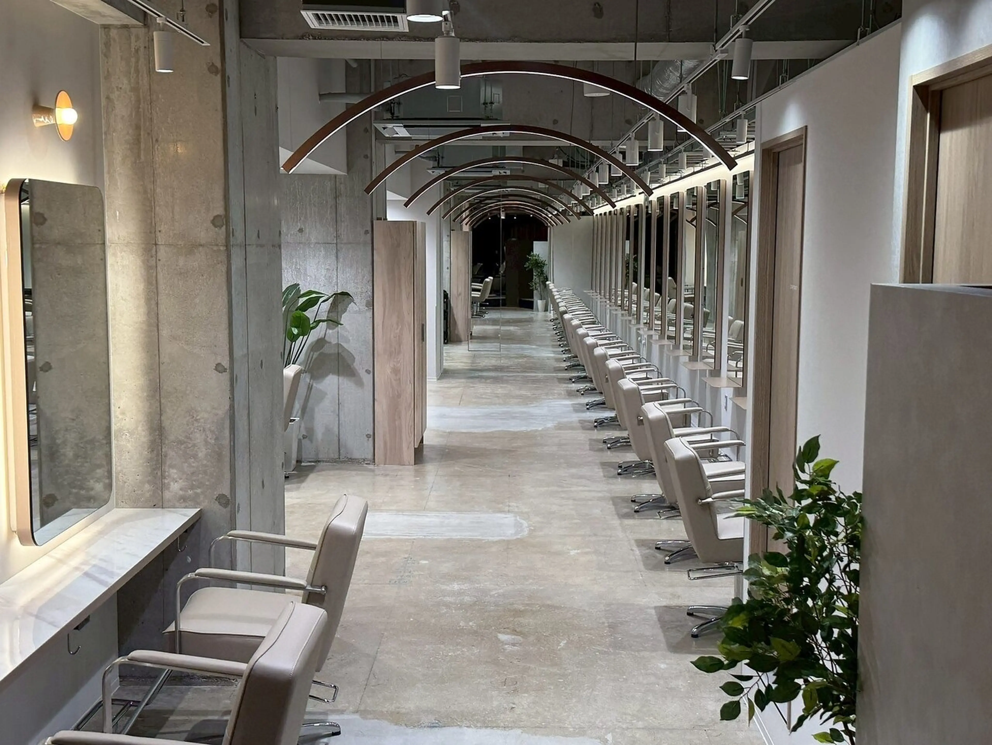 Zina 渋谷神南店の内観・外観1