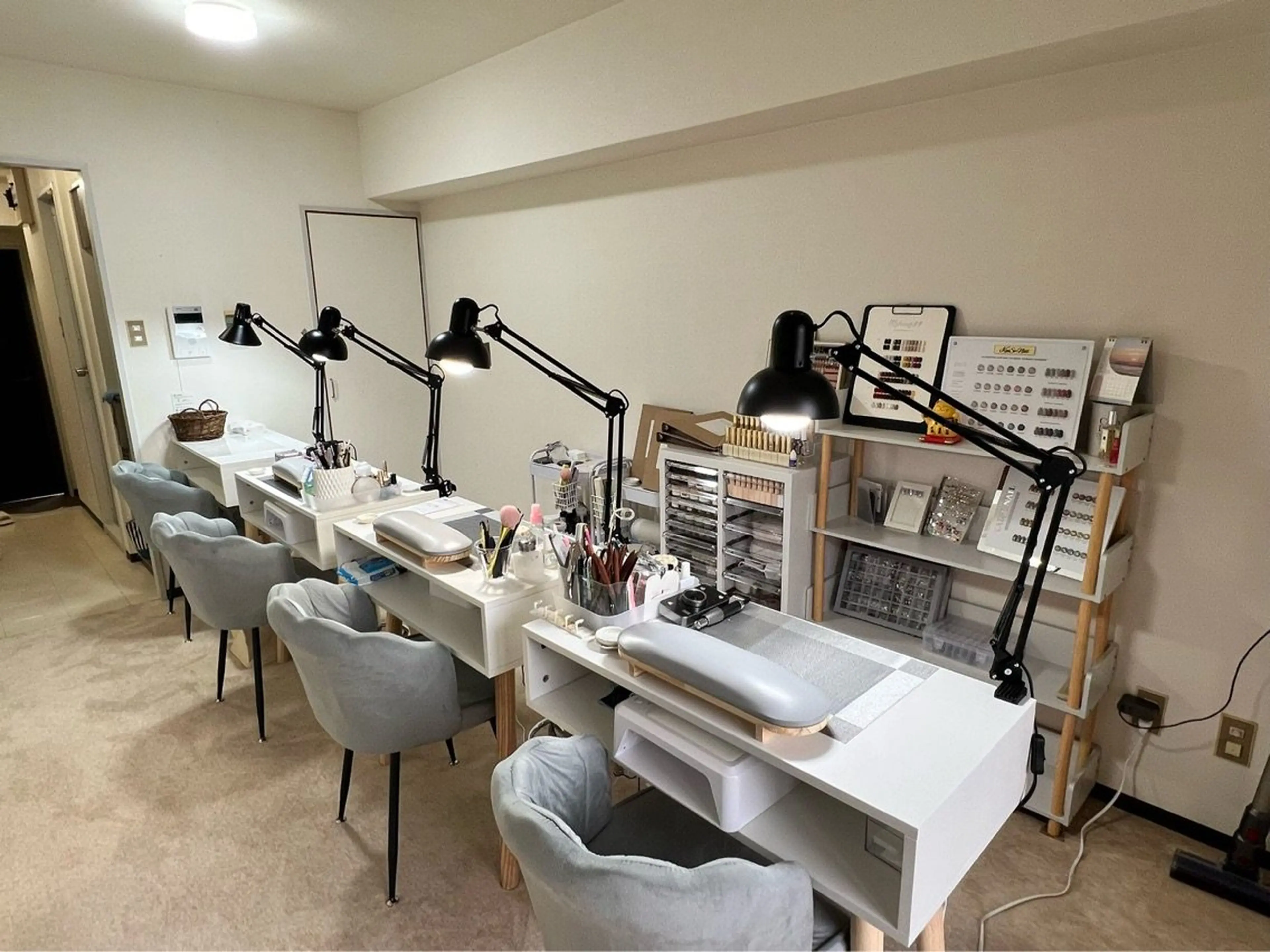 U.Miネイルサロンの内観・外観1