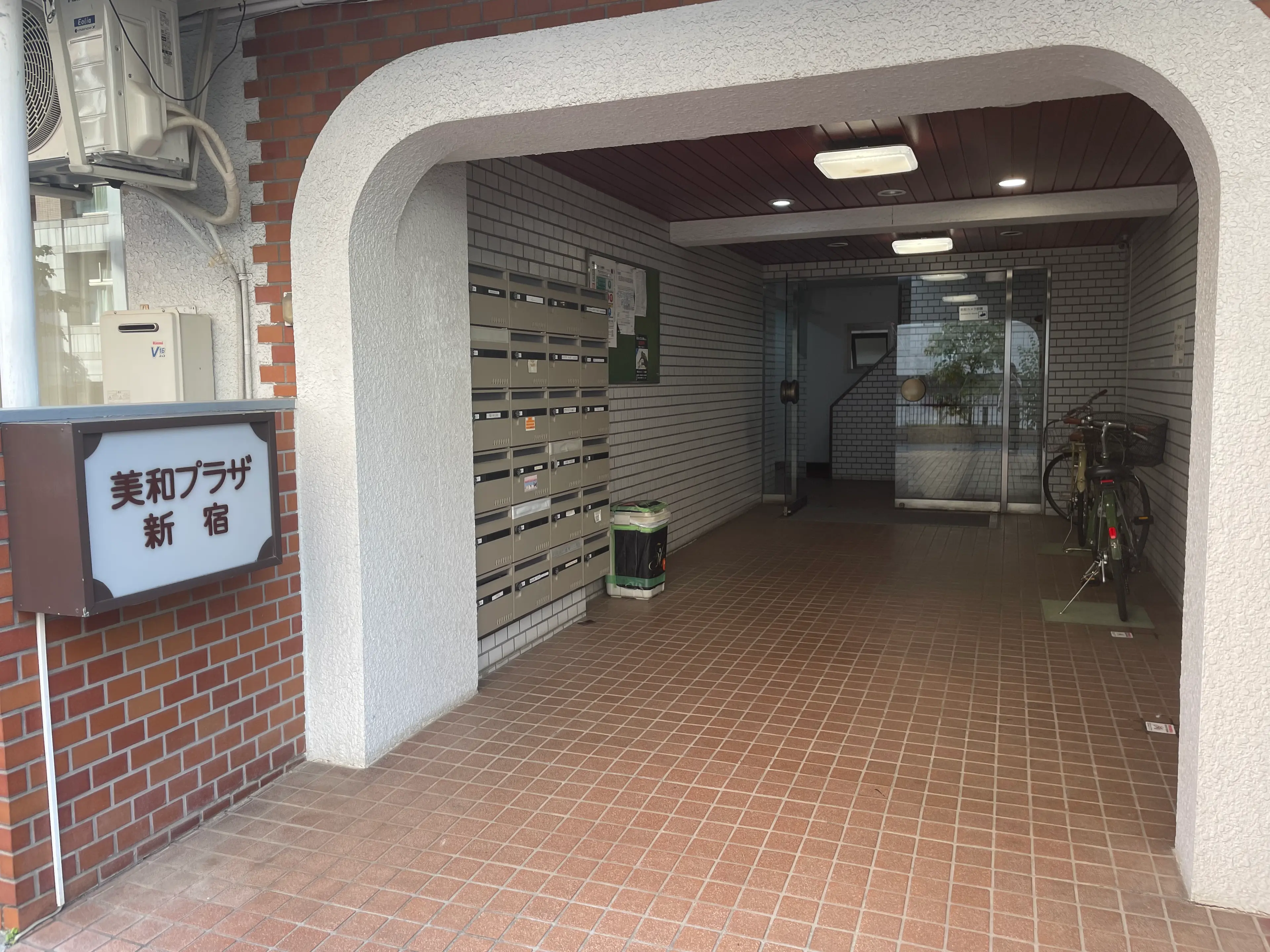 salon EVEの内観・外観2