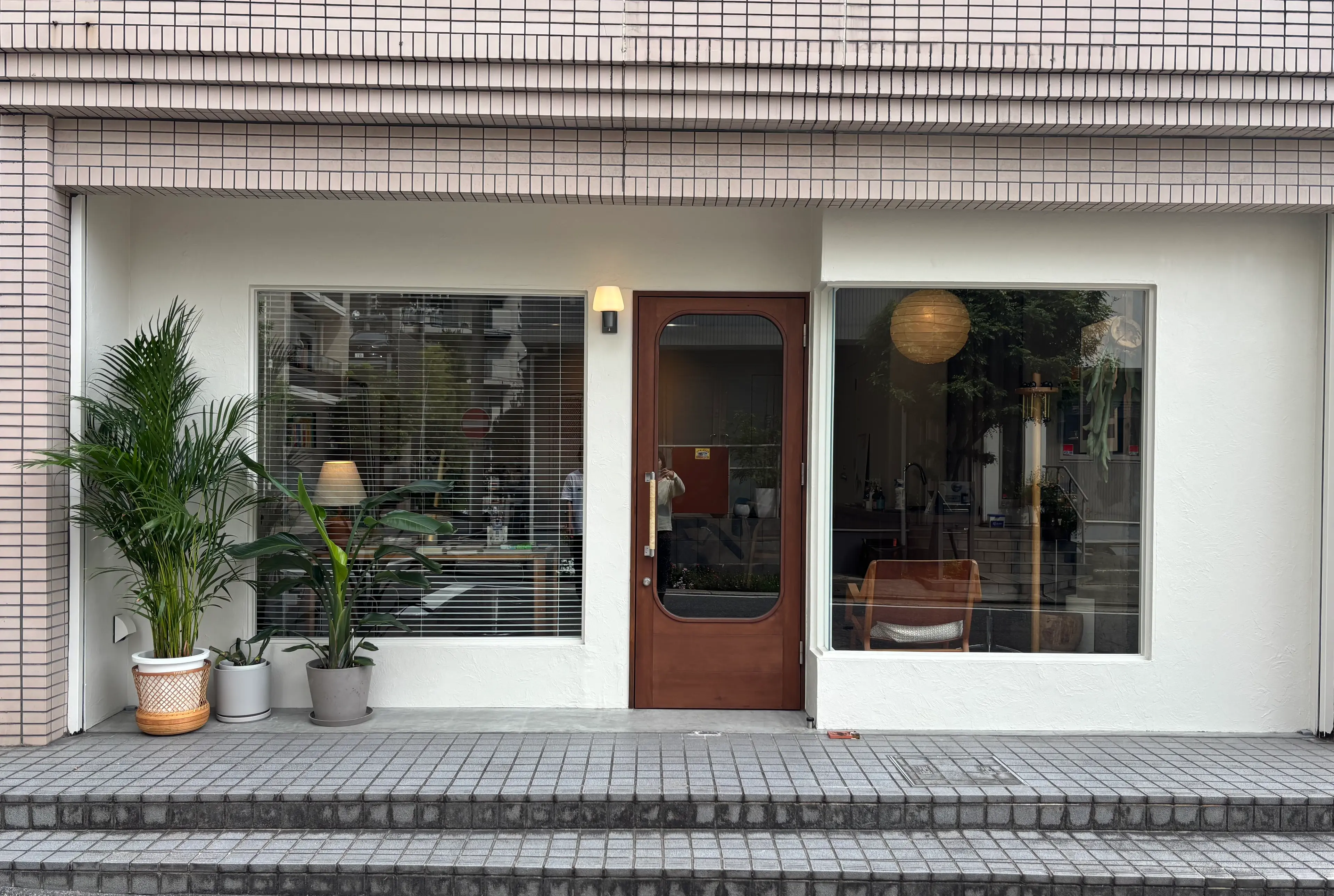 nawの内観・外観1