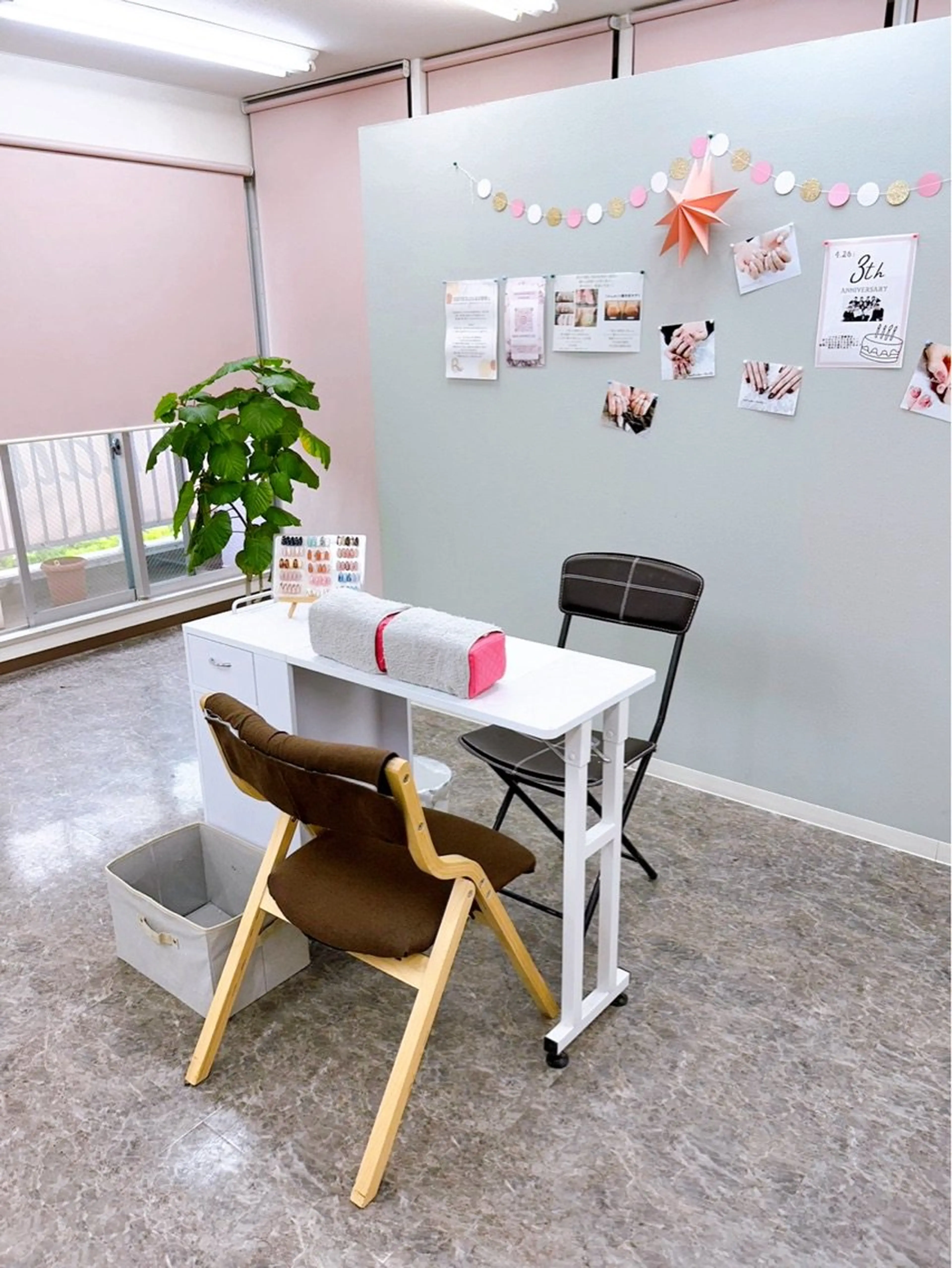 ネイルサロンRaRaの内観・外観2