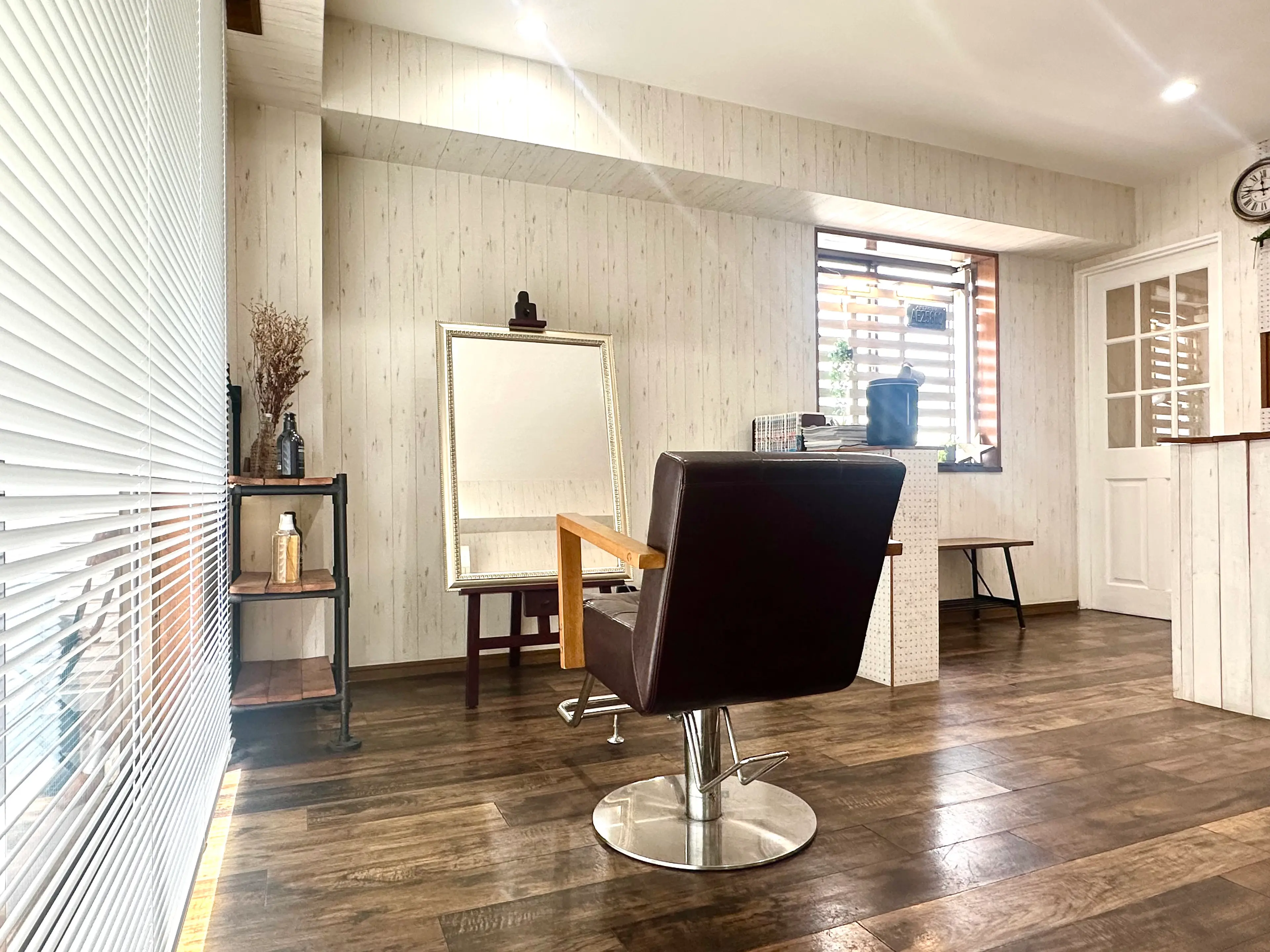 Anyの内観・外観1