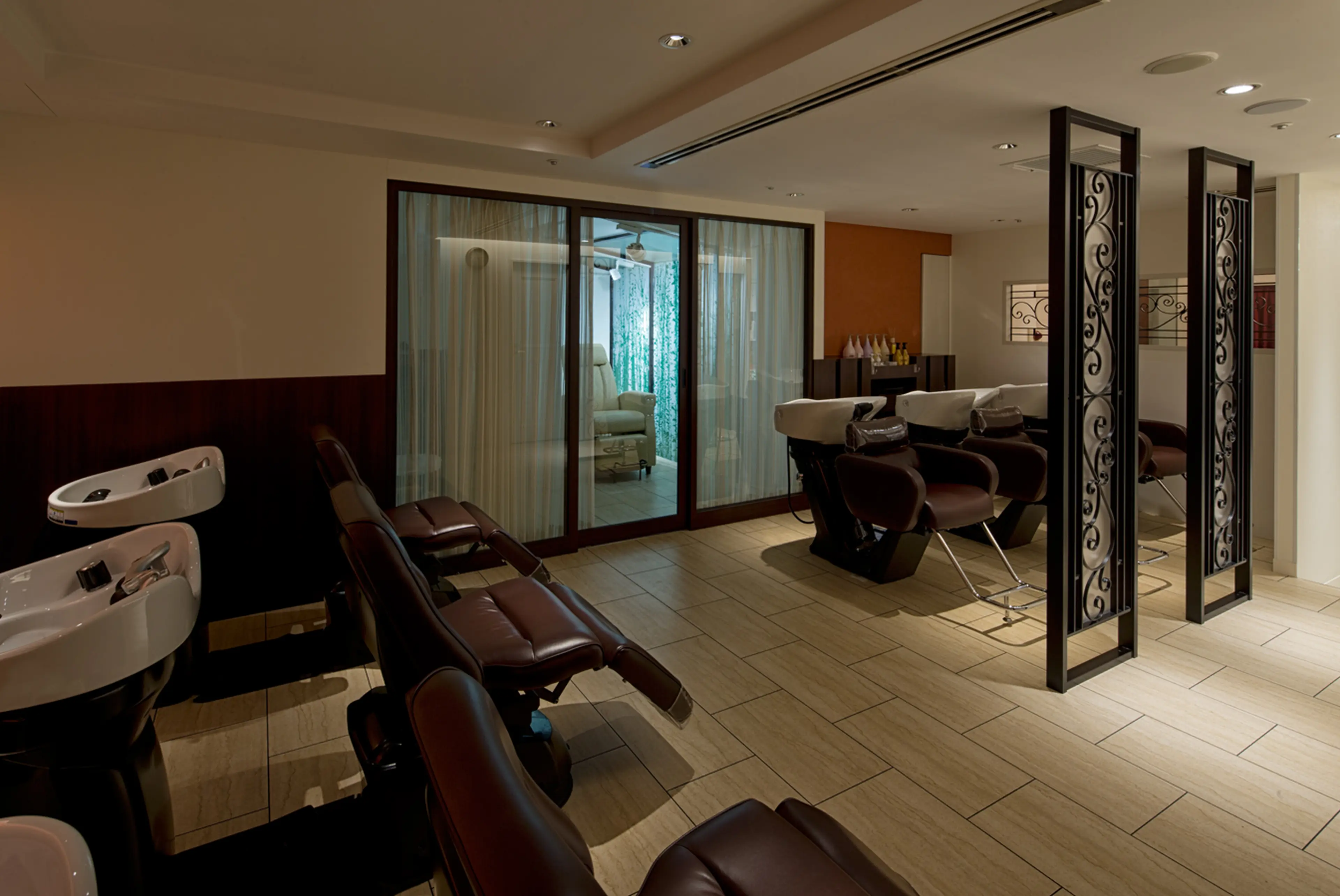 Hair&Nail Noble by PROGRESS 白金台の内観・外観3