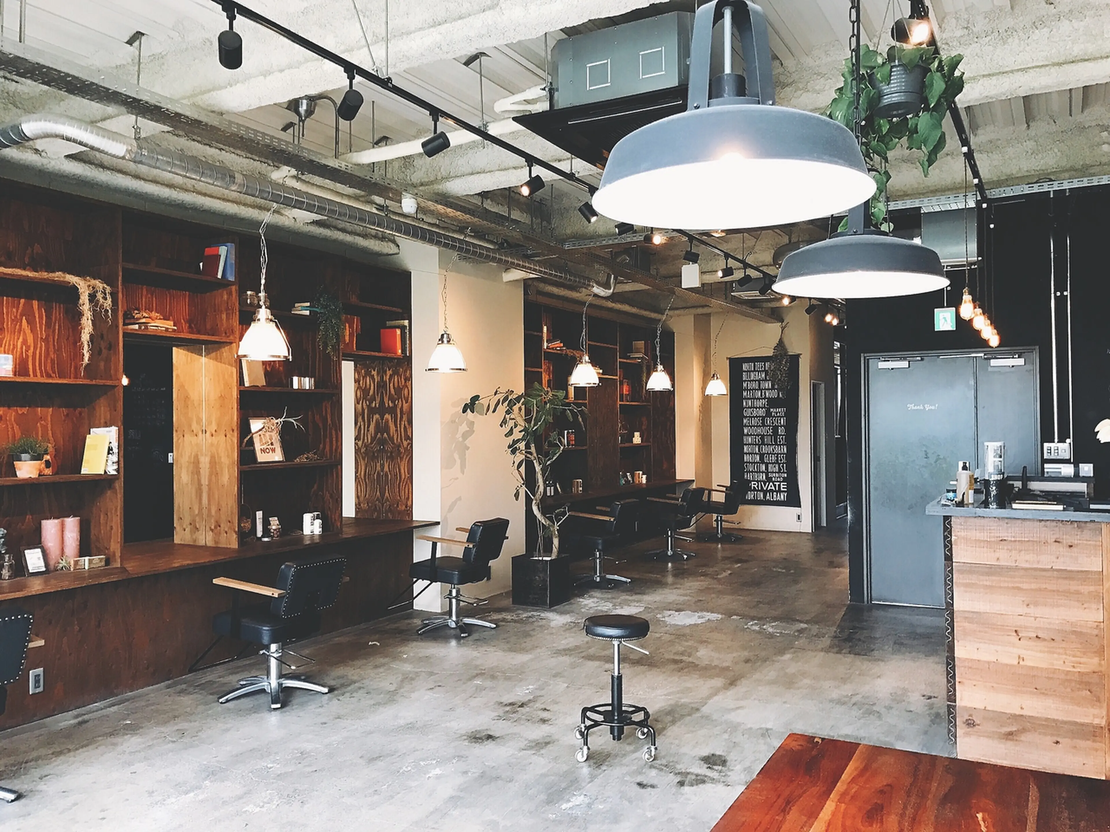 the BRIDGEの内観・外観2