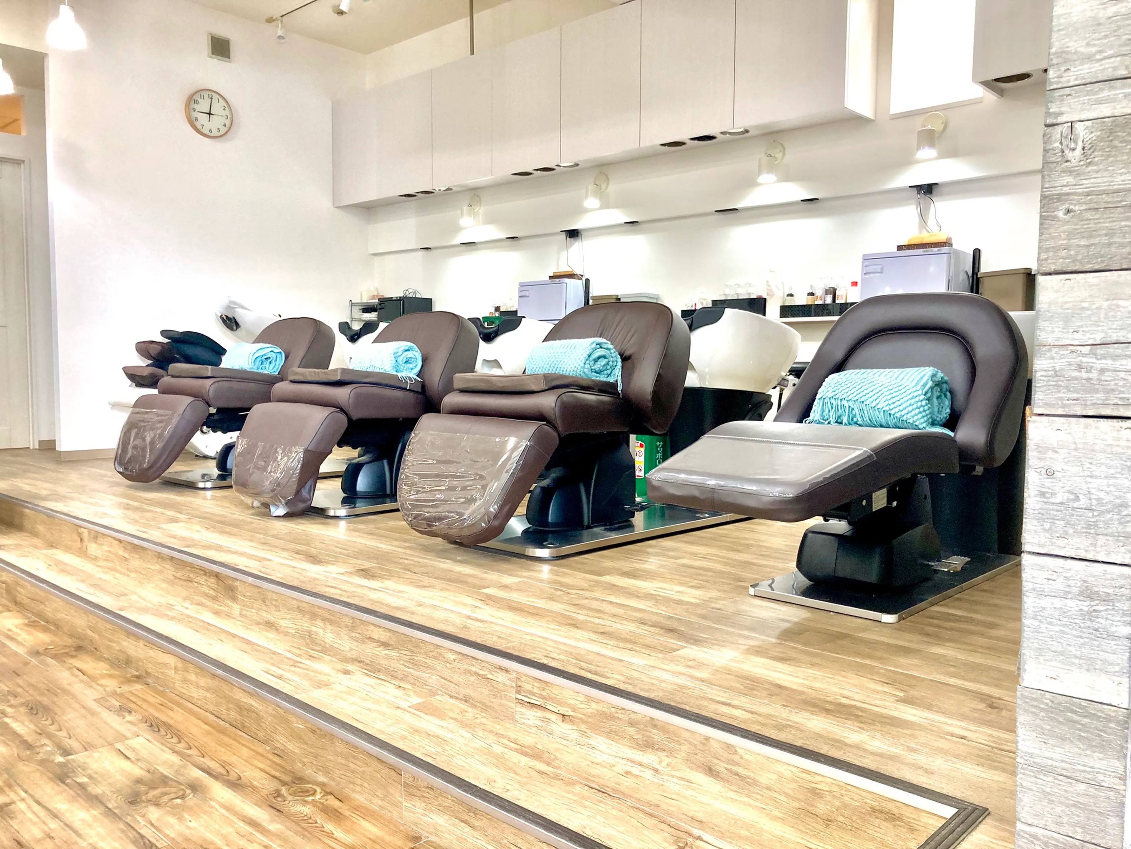 HAIR&MAKE K+Plusの内観・外観3