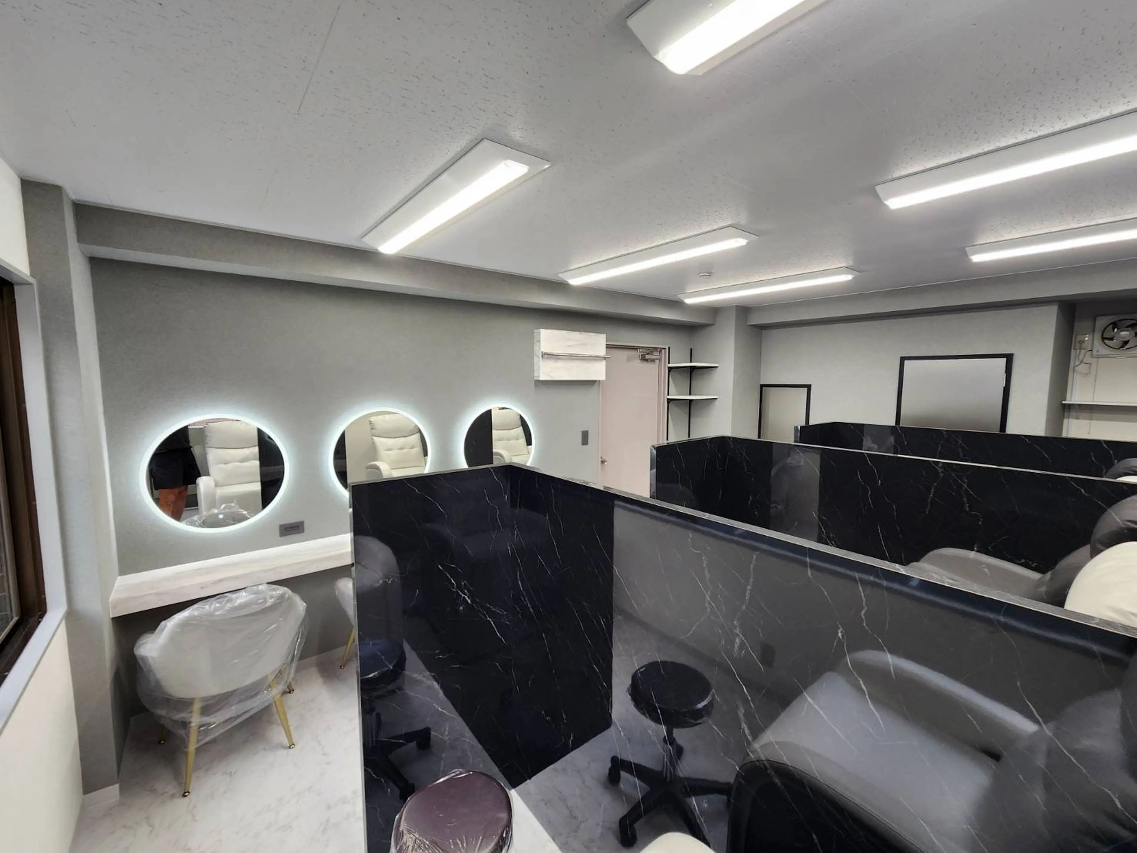 Amour菊川店の内観・外観2