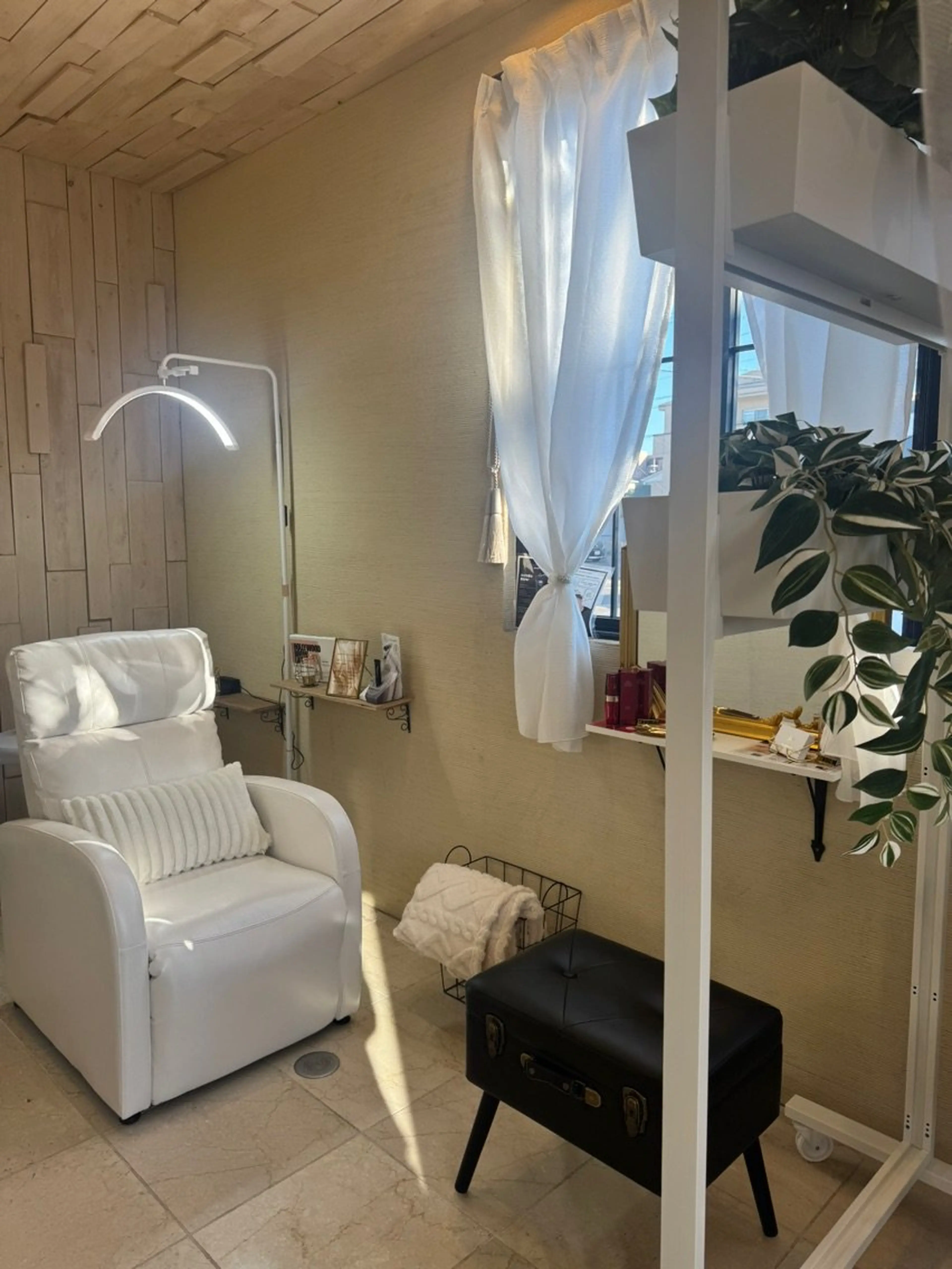 Bankusiaの内観・外観2