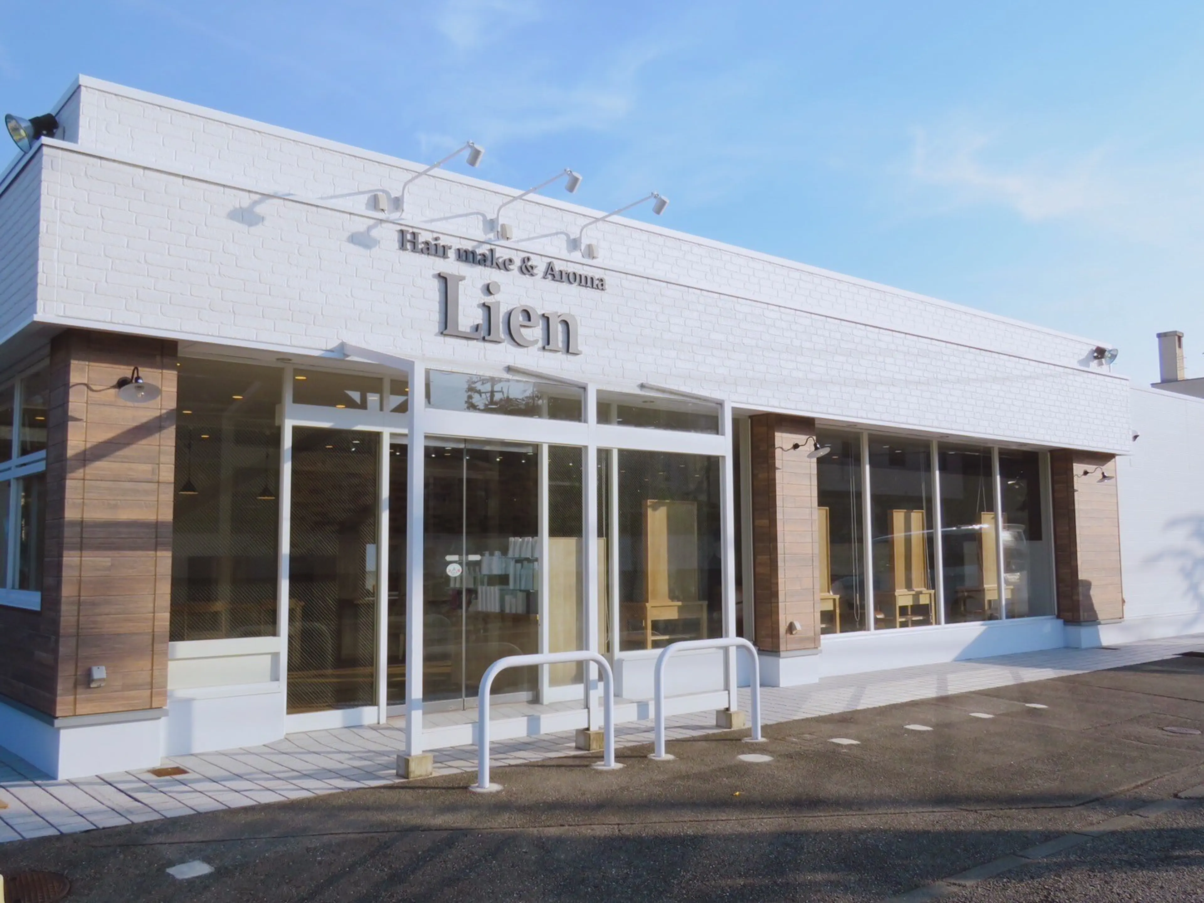 Hair make & Aroma Lienの内観・外観2