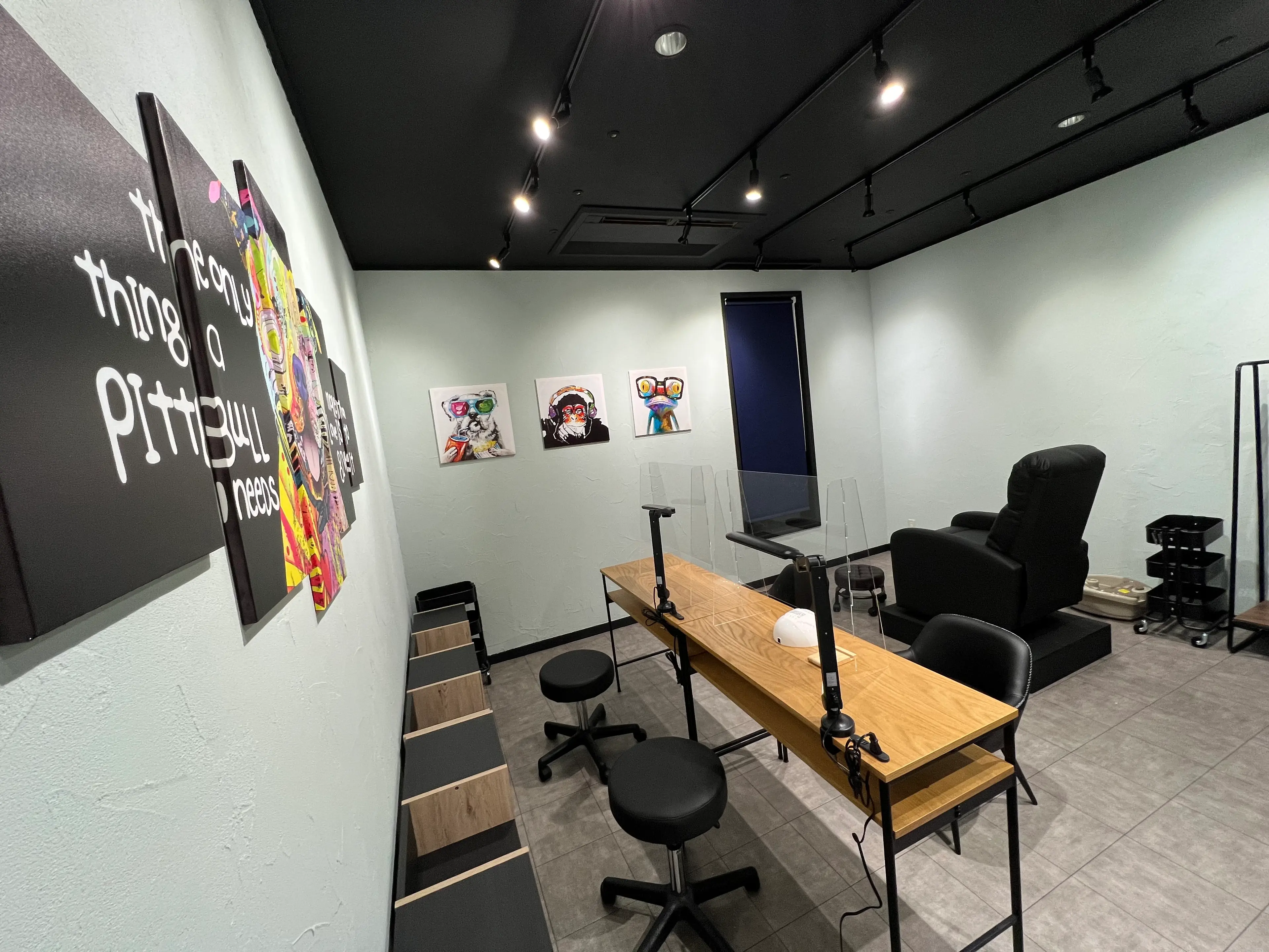 デザインサロンattraの内観・外観2