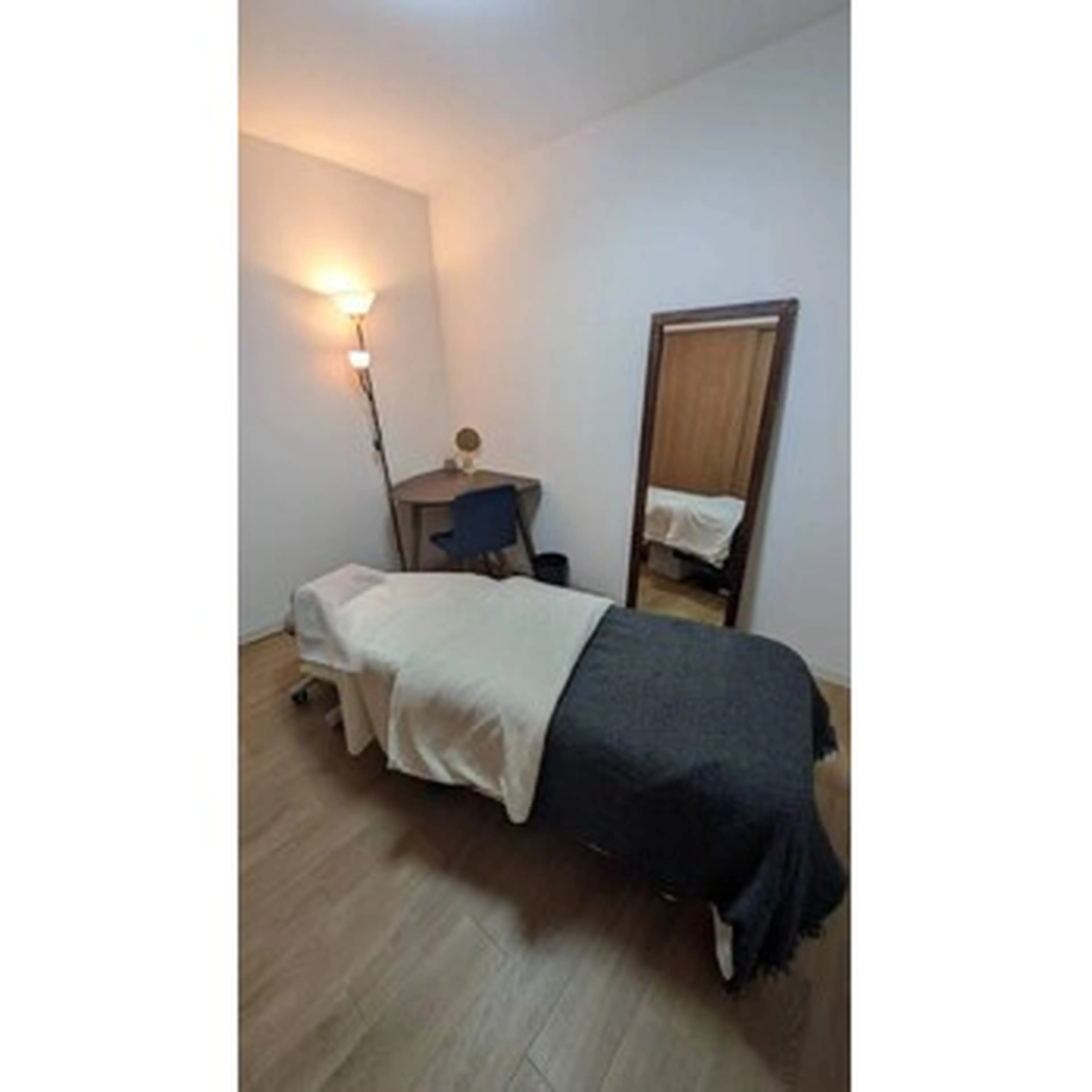 ハーブピーリング　京橋の内観・外観1