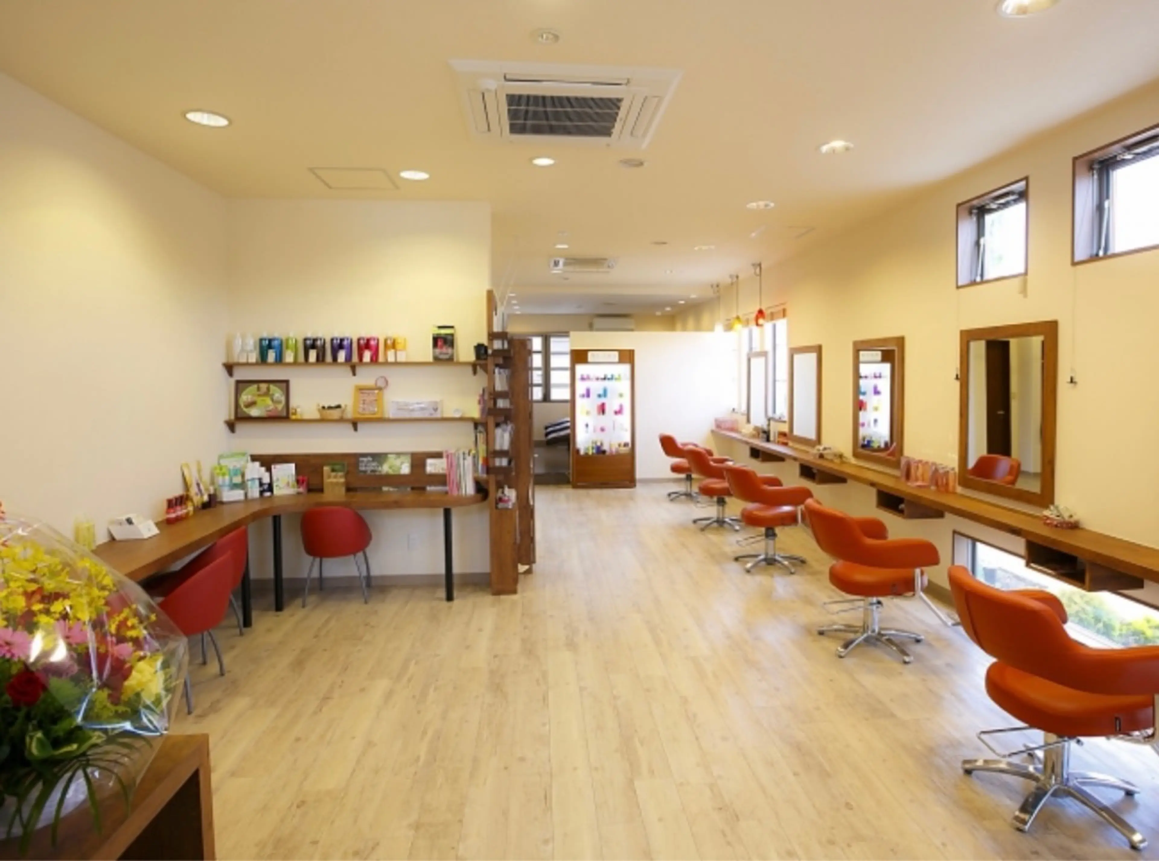 美容室Periの内観・外観2