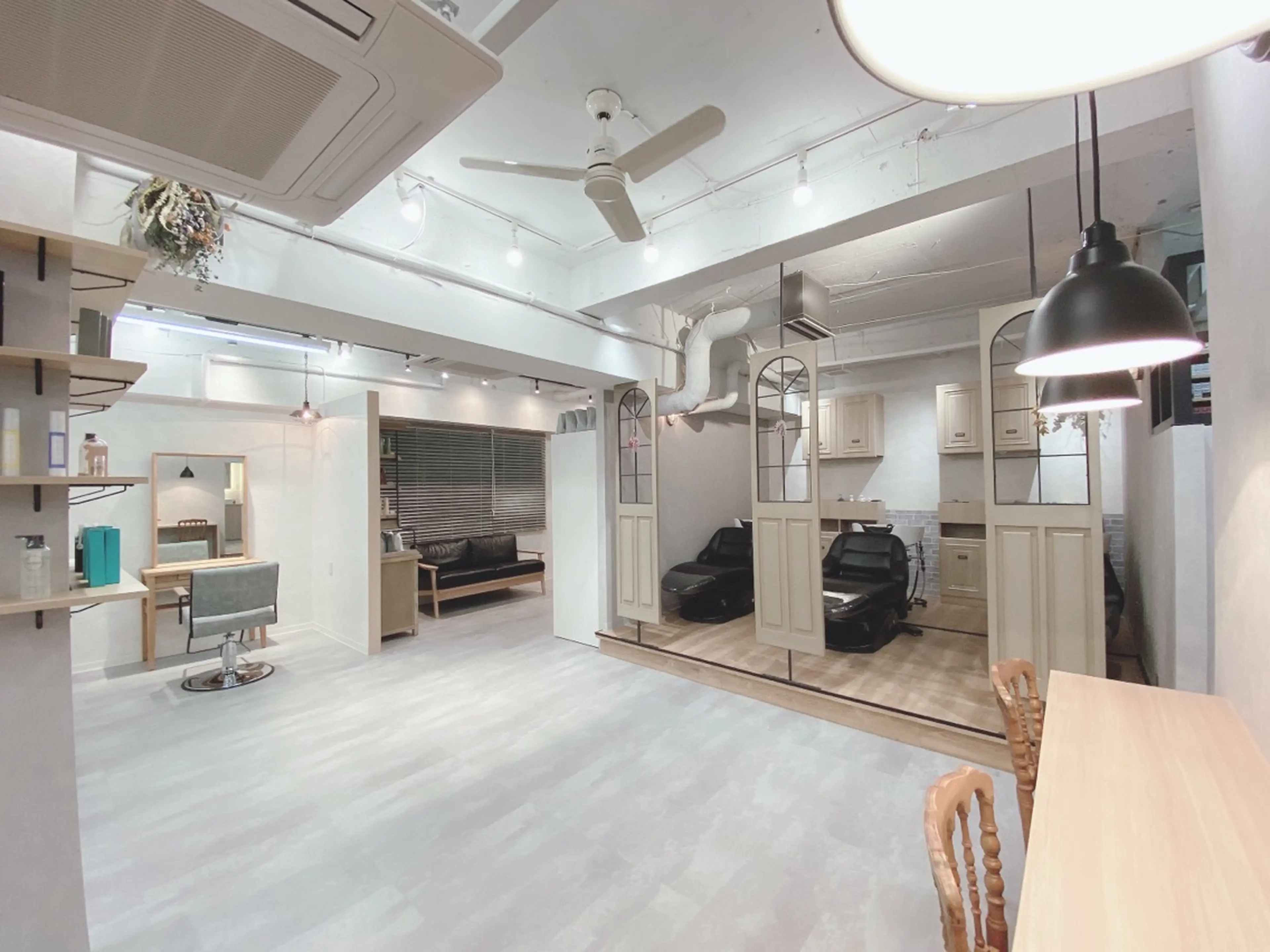 Laciel大橋店の内観・外観2