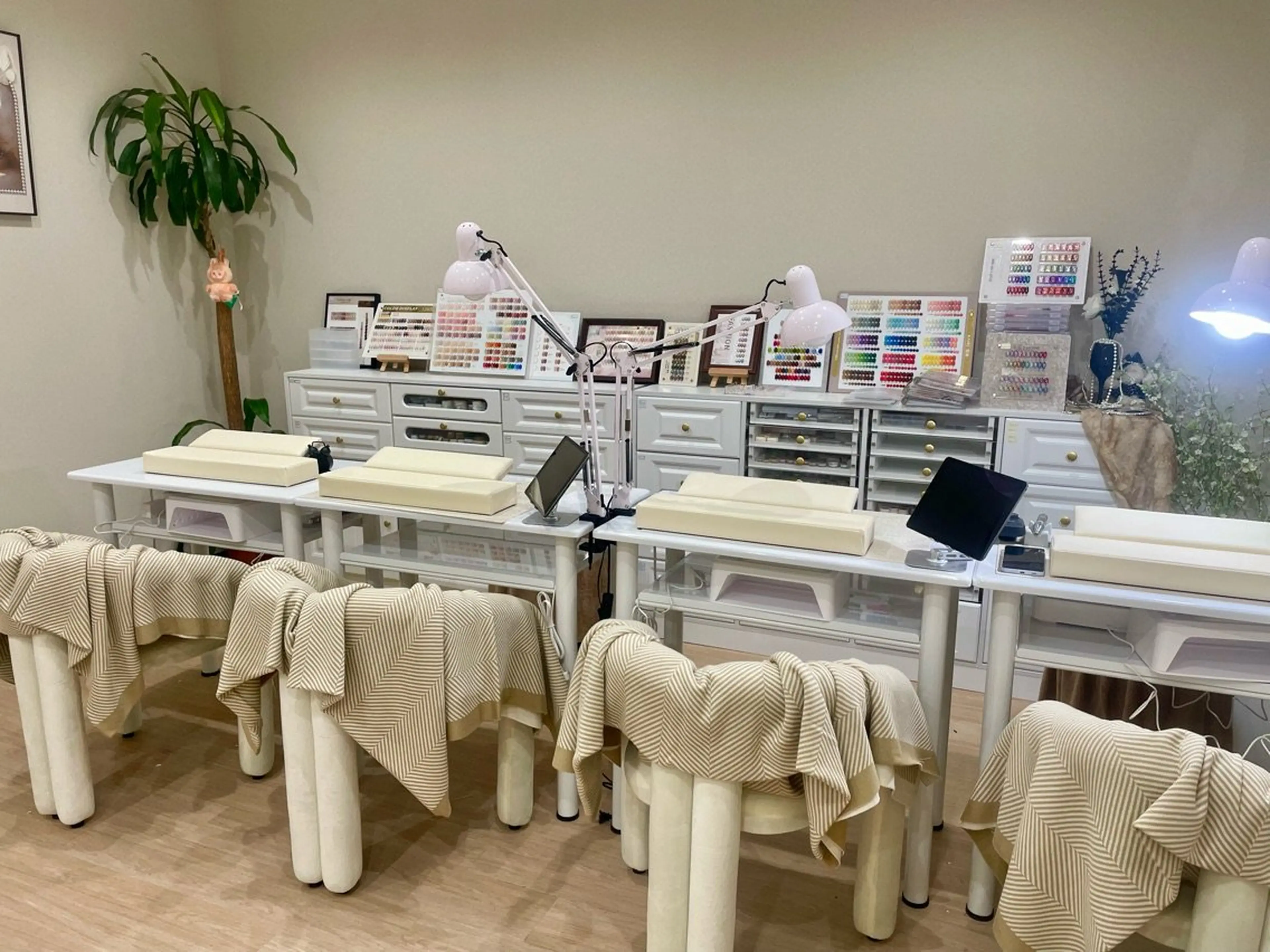 Muse Nails  蒲田店の内観・外観1