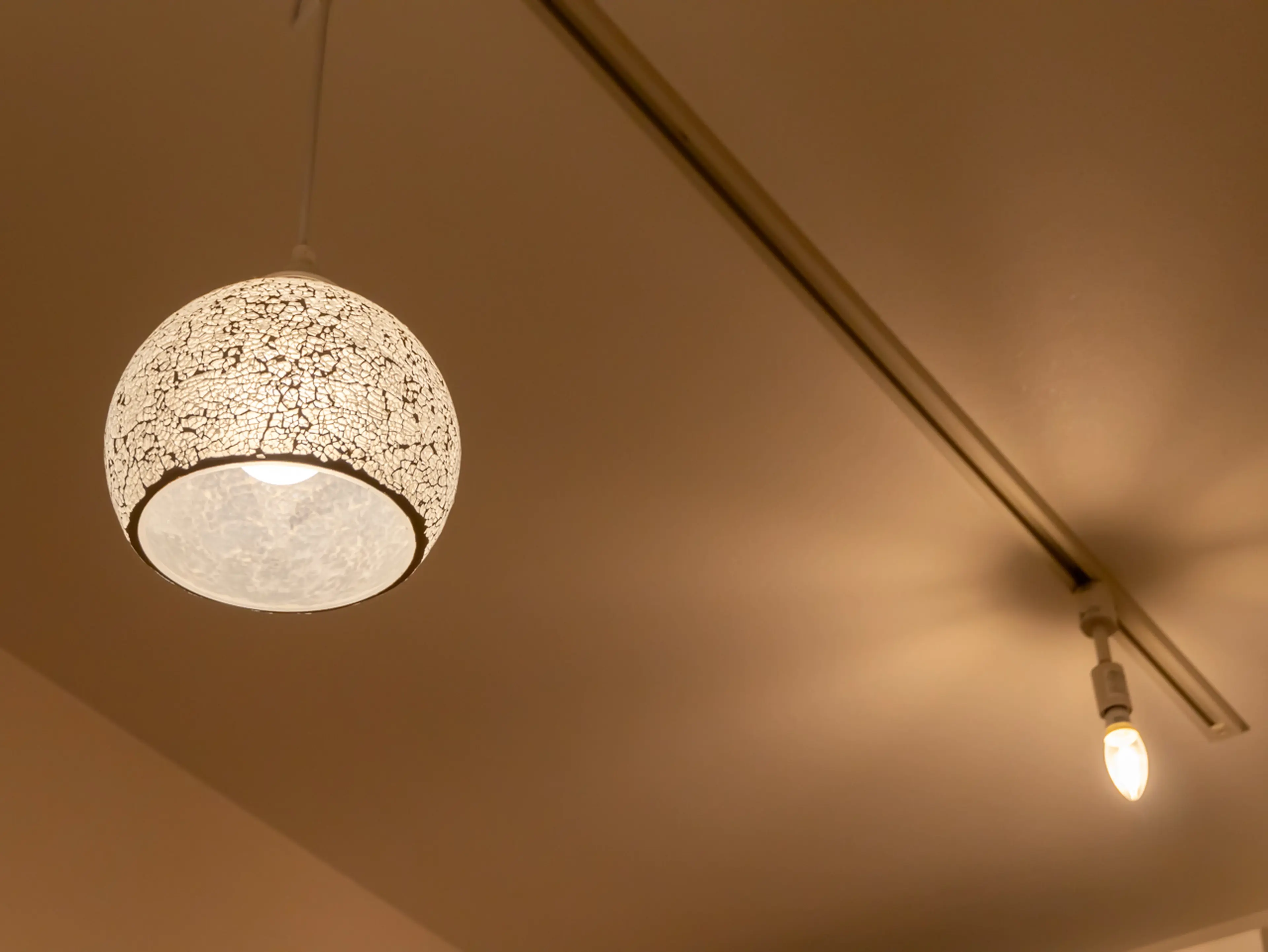 パリライムの内観・外観2