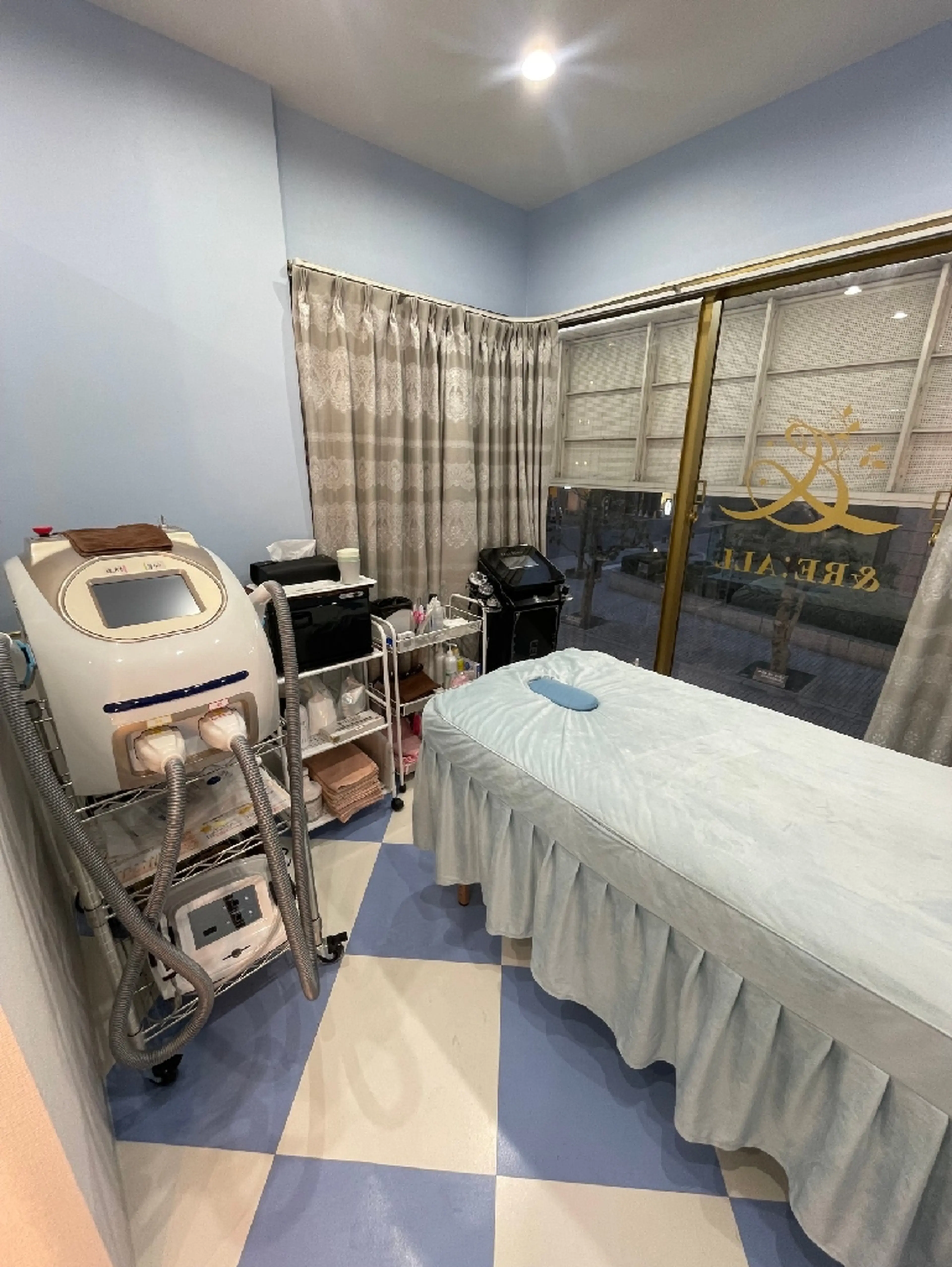 &RE:ALLの内観・外観3