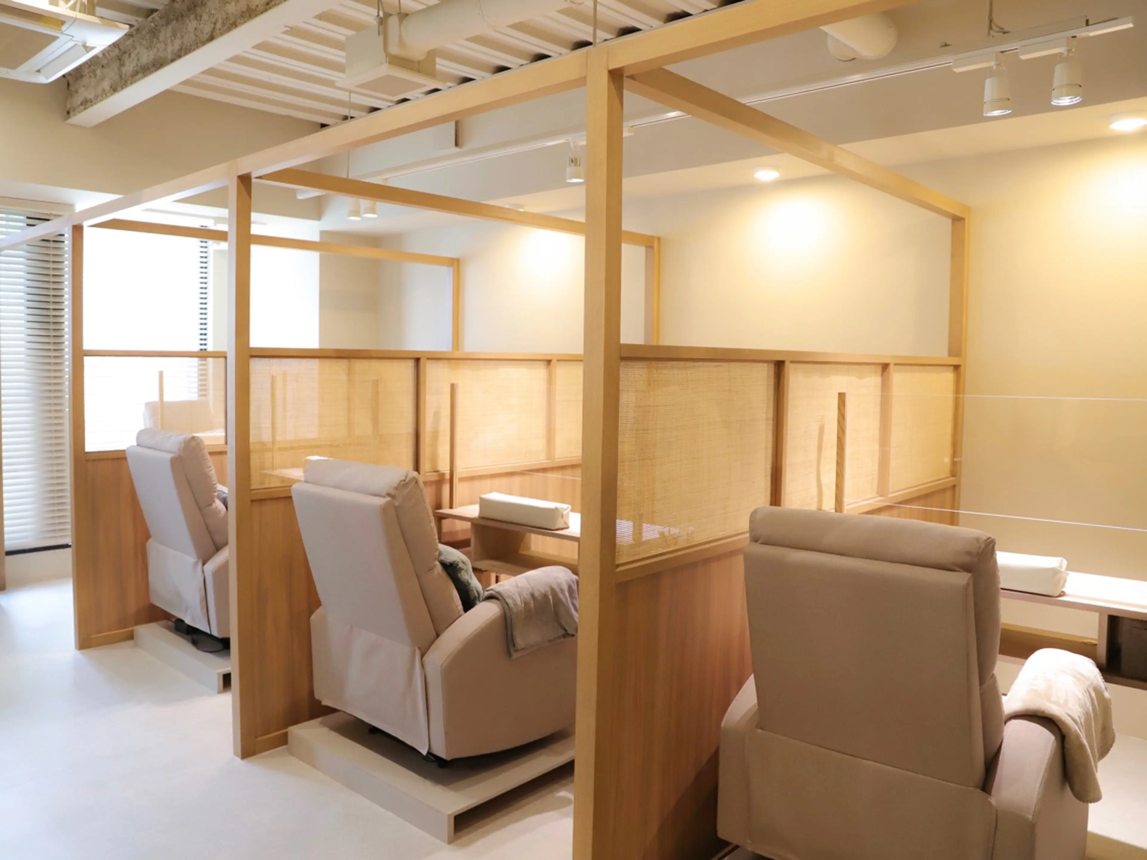 DEE nail×eyelash hisayaの内観・外観2