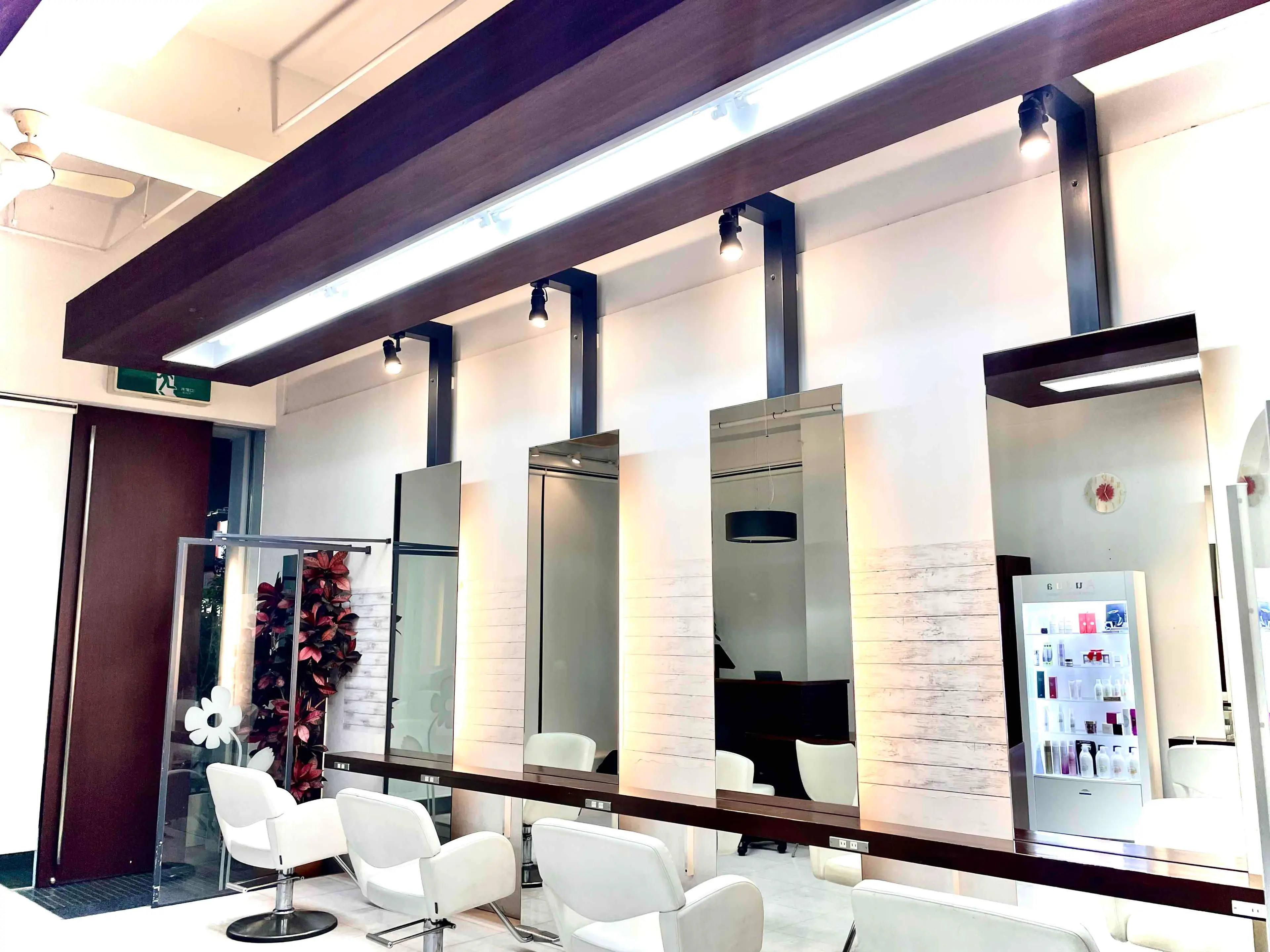 y.be annexの内観・外観3