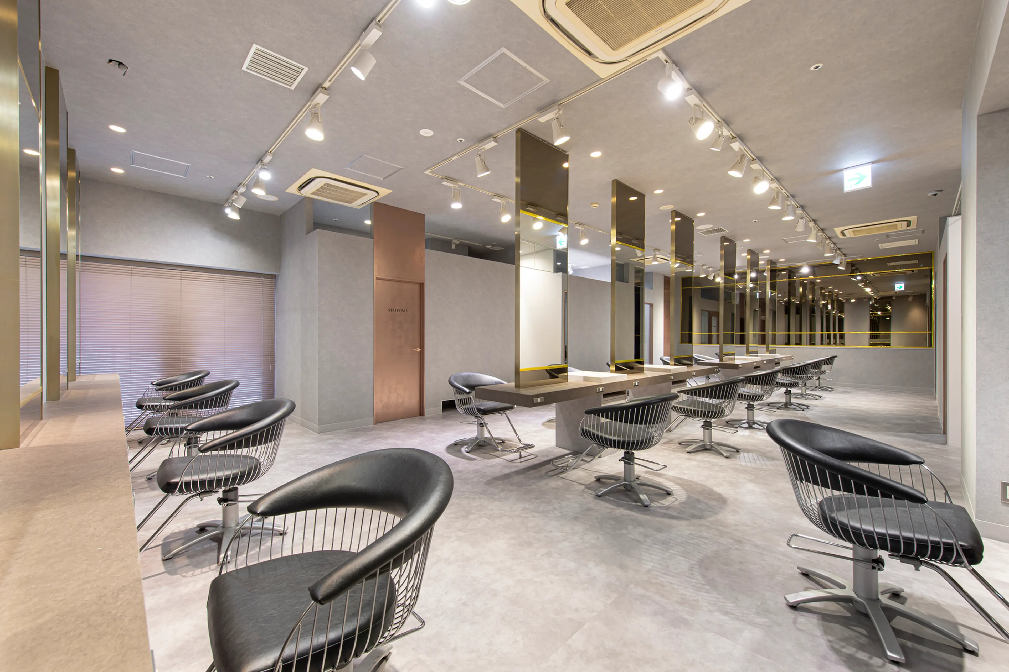 HAIR＆MAKE EARTH クロスガーデン川崎店の内観・外観3