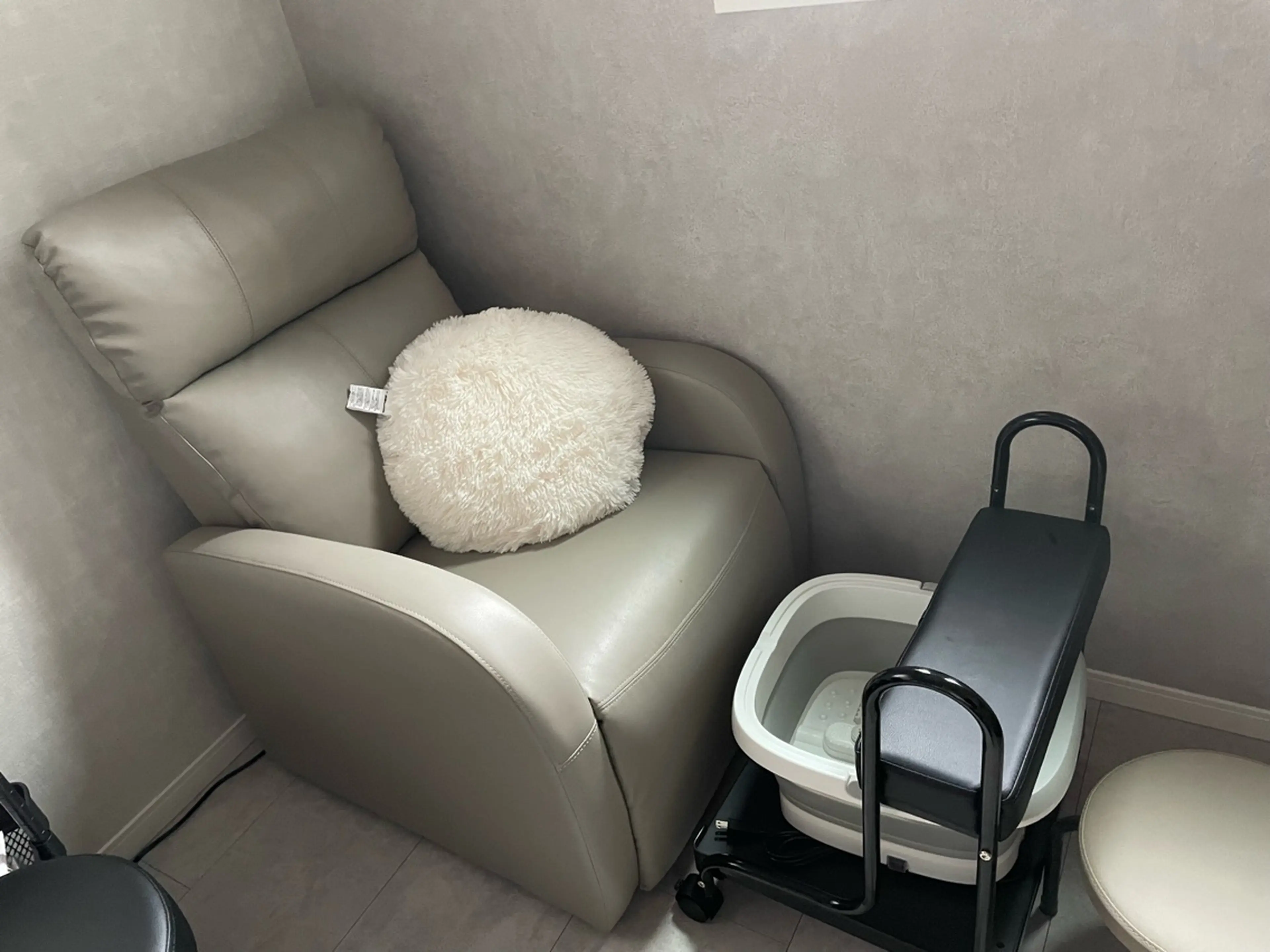 privatenailsalon -L'Allure-の内観・外観1