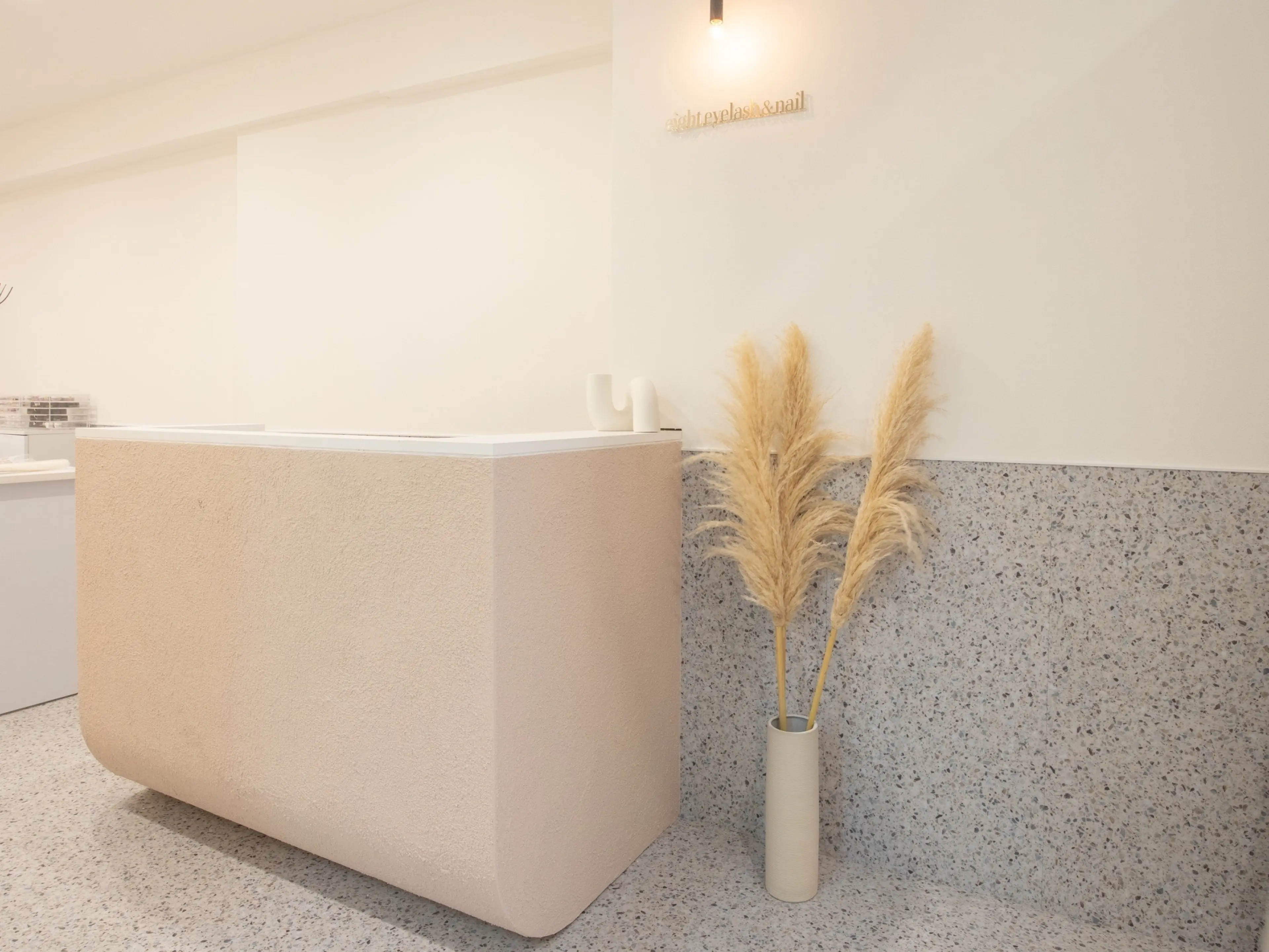 eight eyelash吉祥寺の内観・外観3