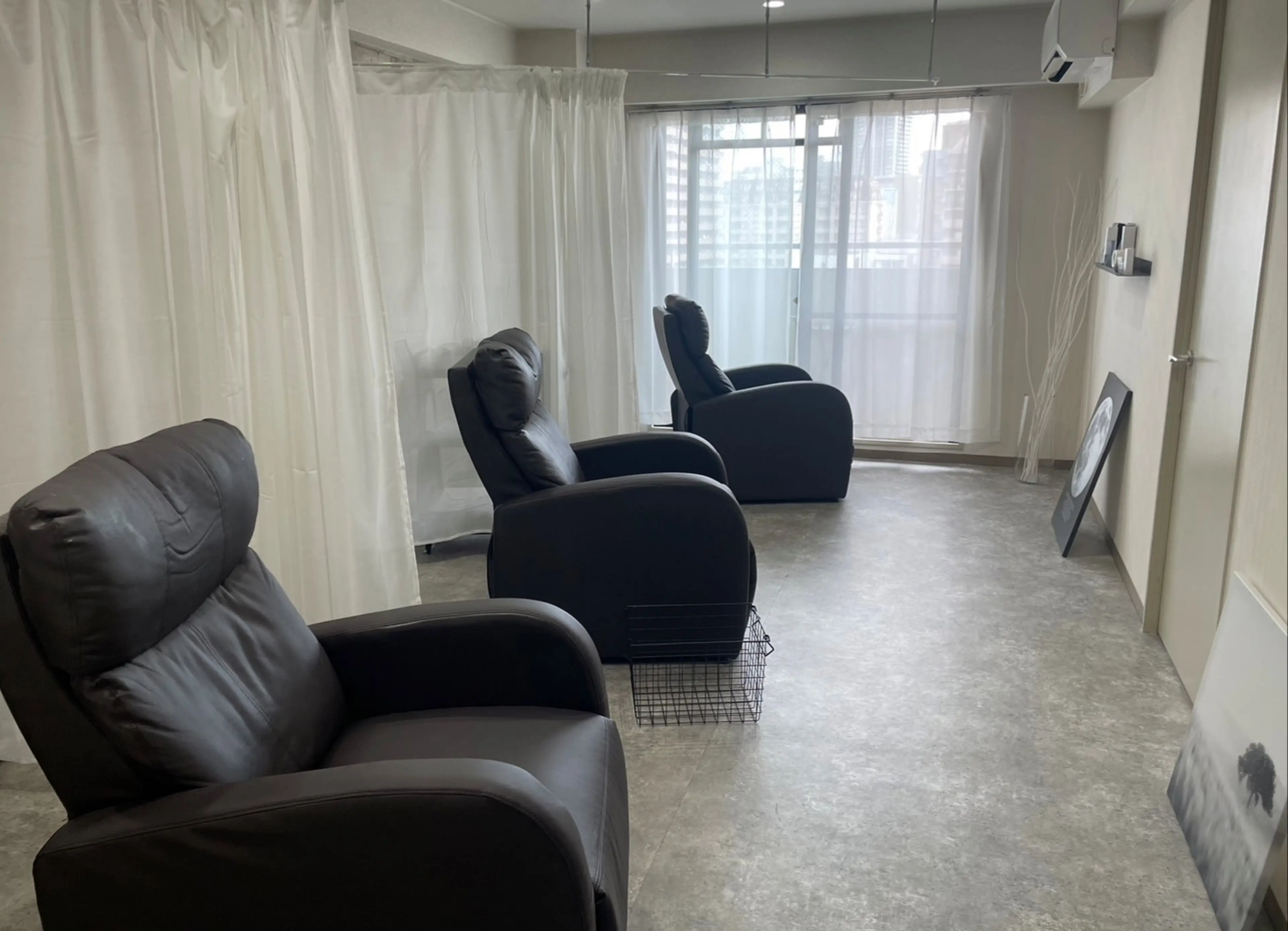 Cil 中崎町 パリジェンヌ まつげパーマ アイブロウ【シル】の内観・外観1