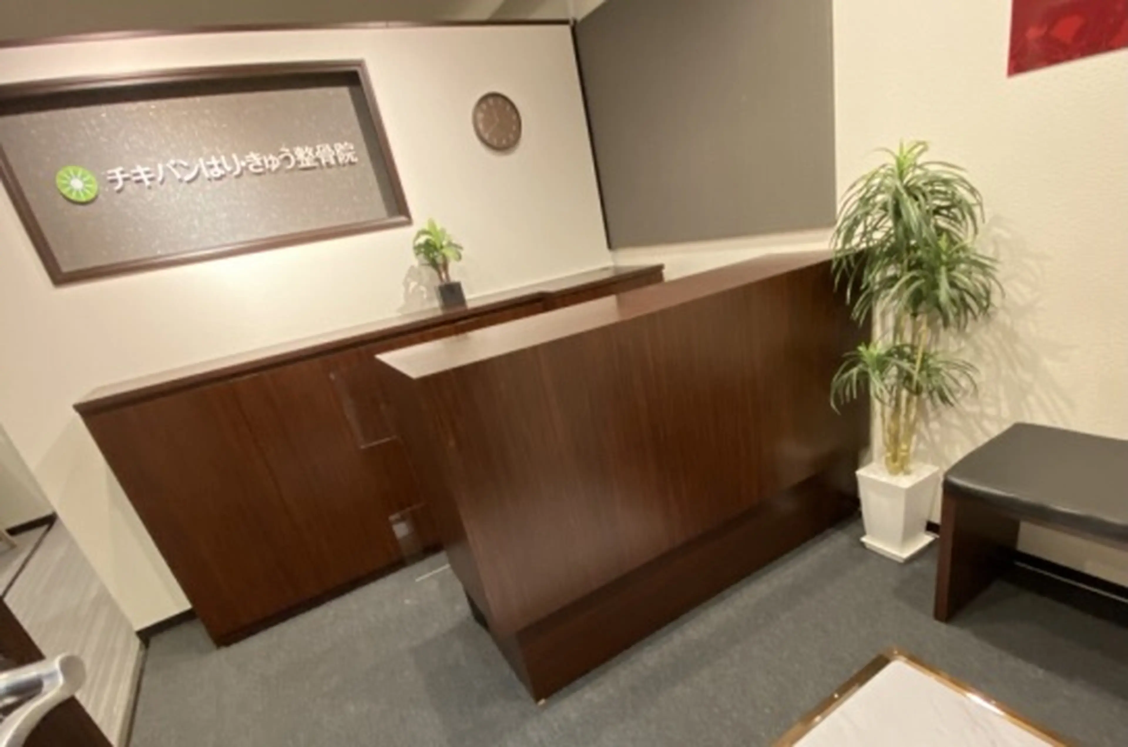 チキバン美容鍼整体サロン心斎橋店の内観・外観2